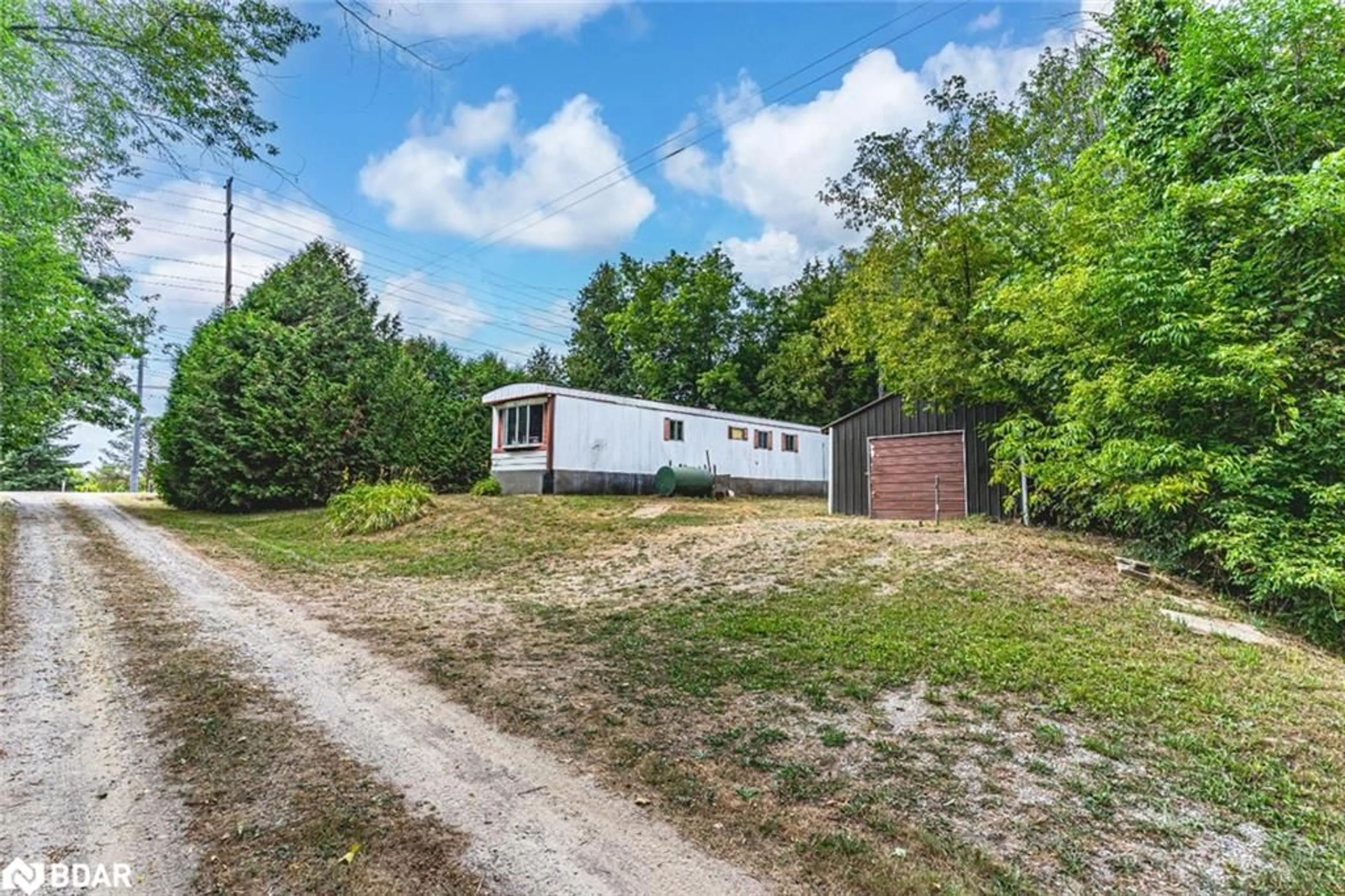 Shed for 6987 County Rd 10, Essa Ontario L3W 0T5