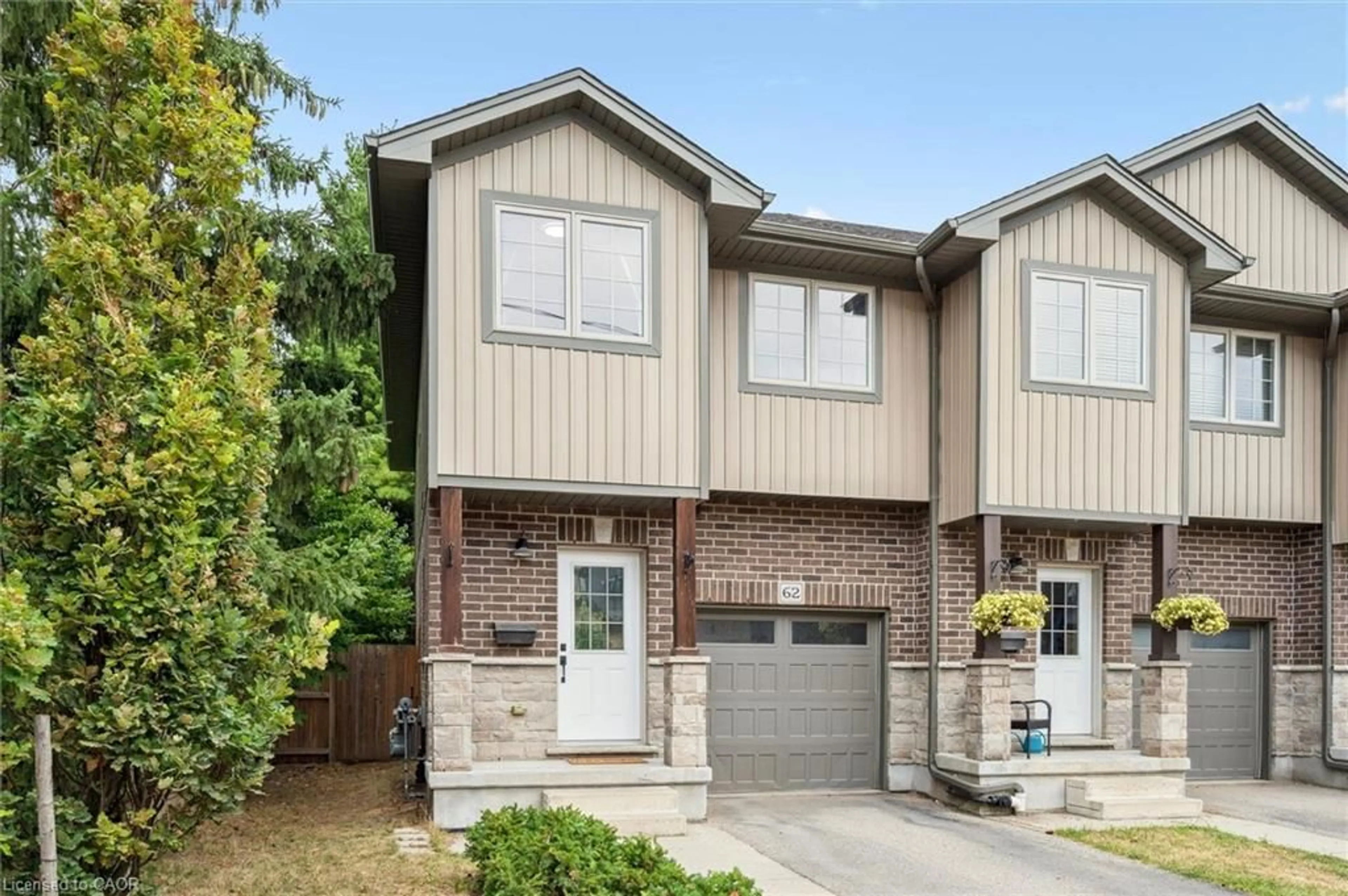 Home with brick exterior material, street for 62 Turner Ave, Kitchener Ontario N2B 2C9