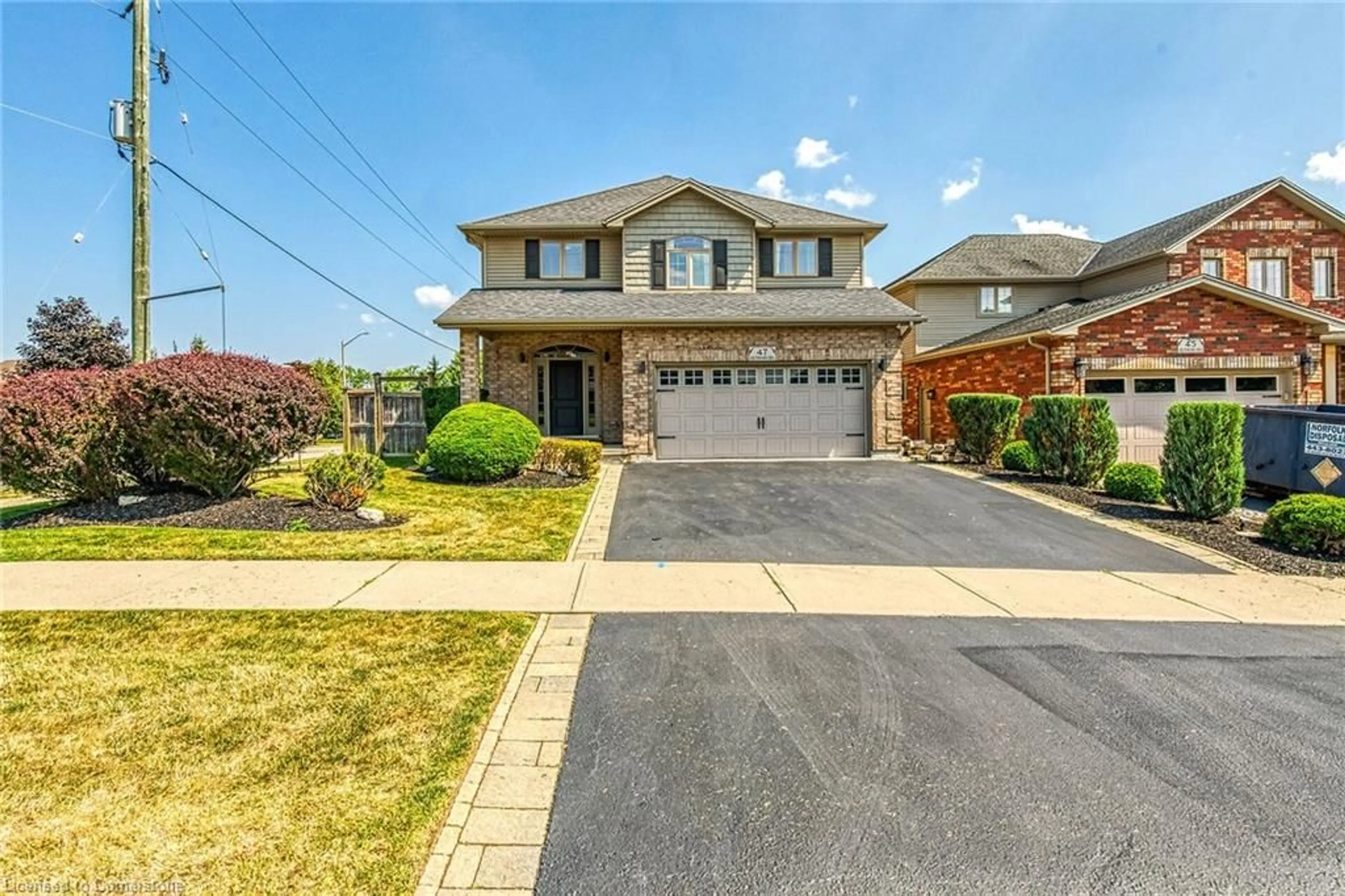 Home with brick exterior material, street for 47 Southwood Cres, Caledonia Ontario N3W 0A7