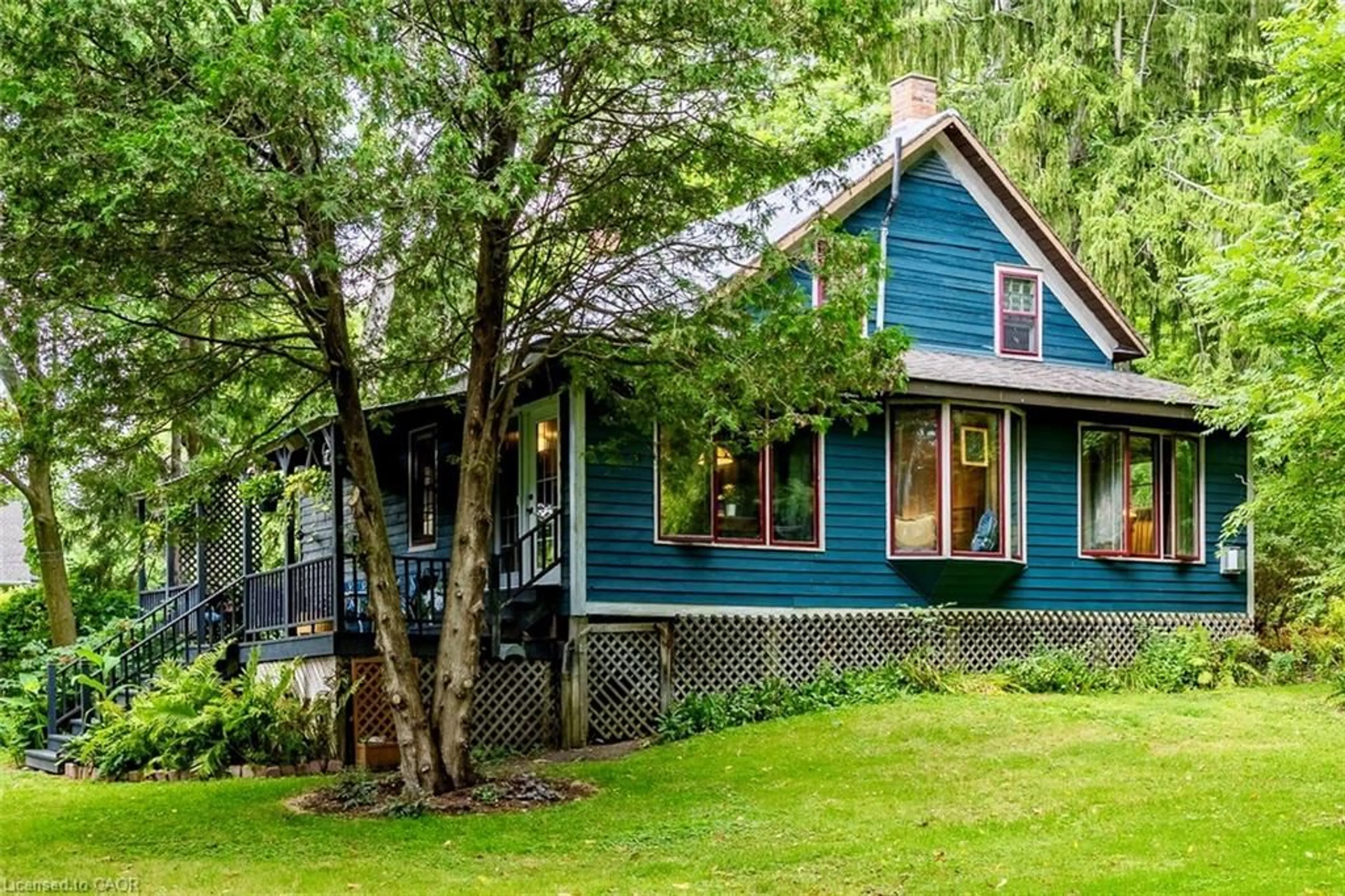 Home with vinyl exterior material, unknown for 17 Young's Creek Rd, Port Ryerse Ontario N3Y 4K2
