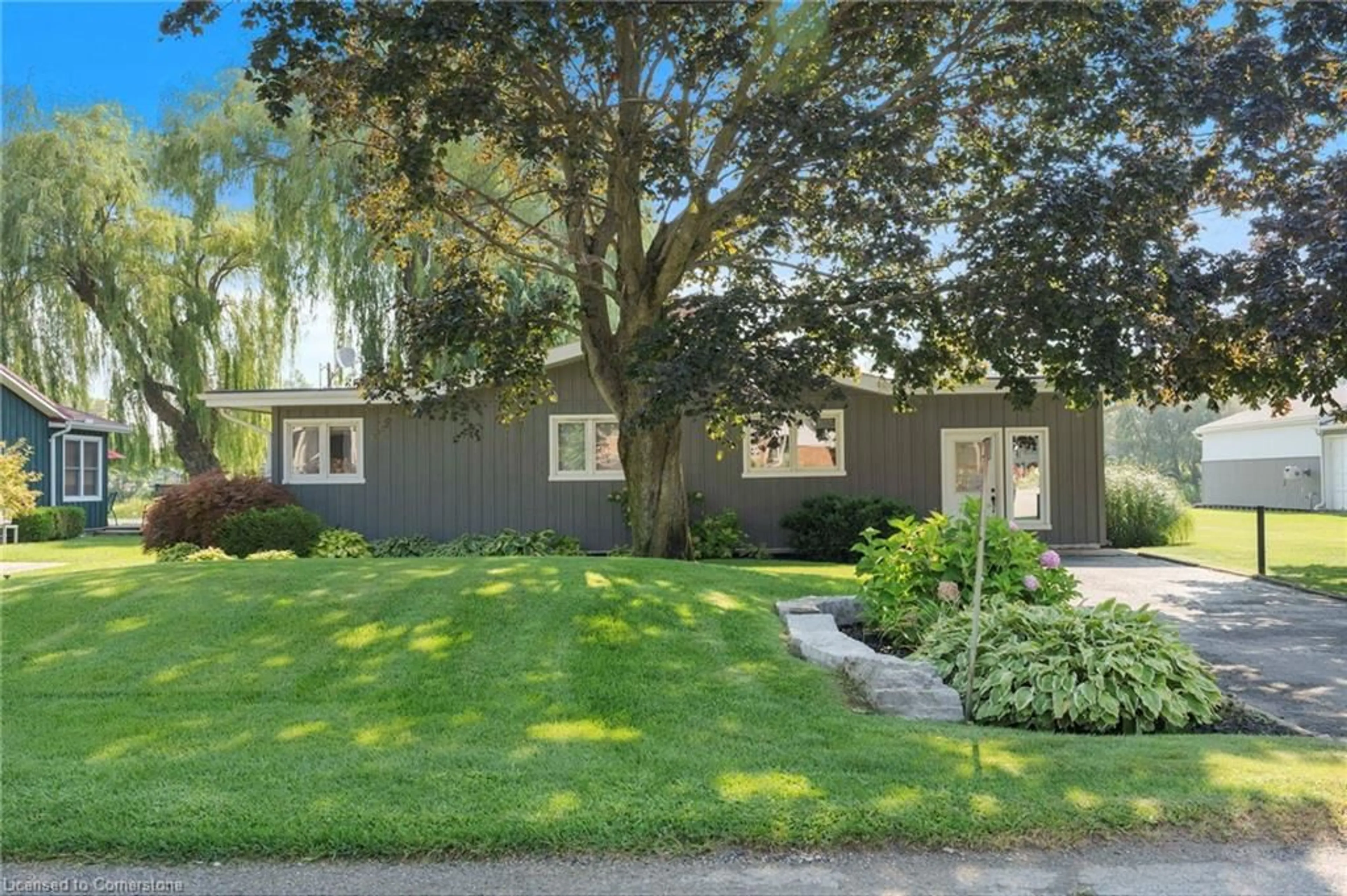 Patio, street for 392 Cedar Dr Dr, Charlotteville Ontario N0E 1T0