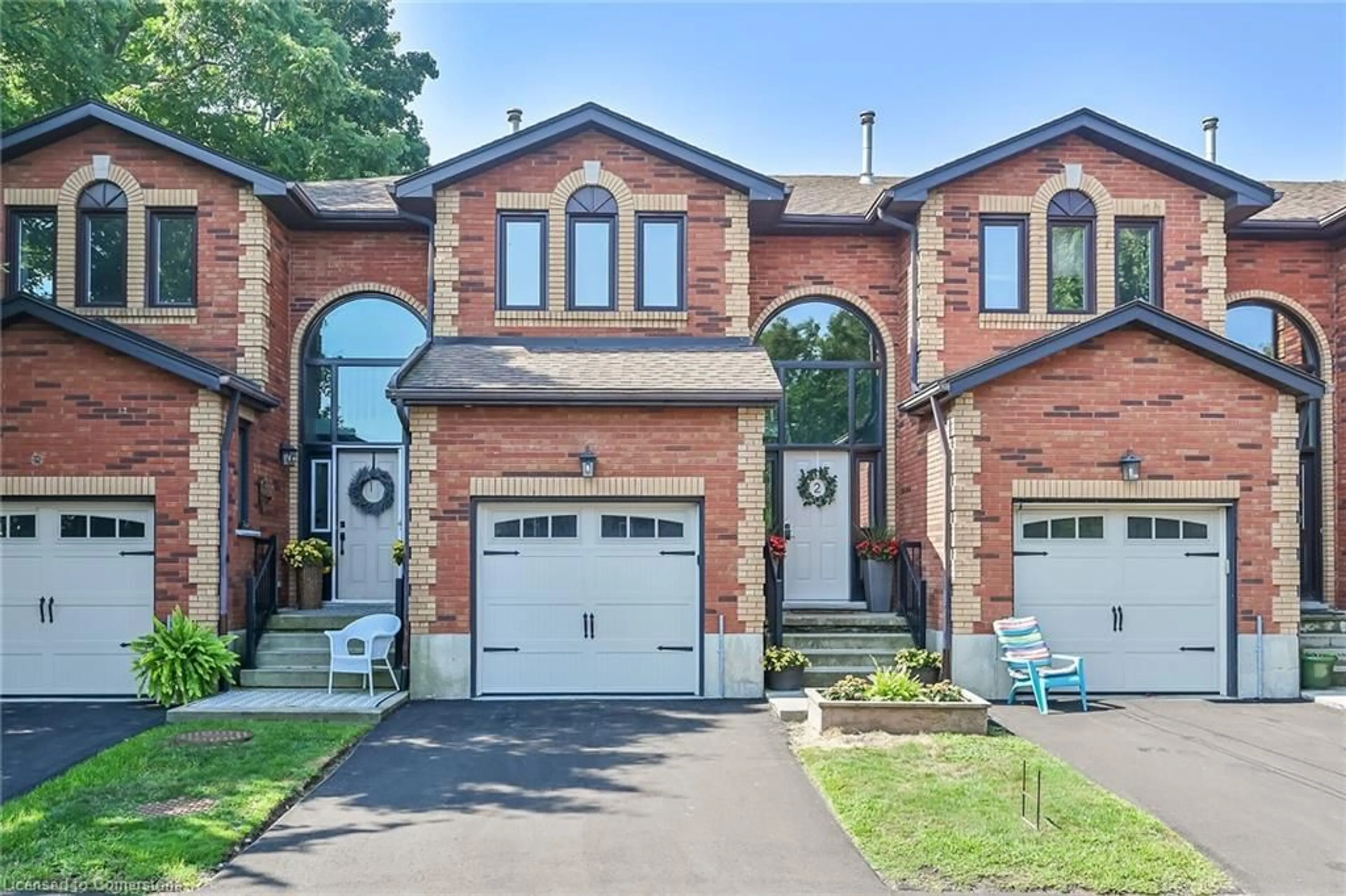 Home with brick exterior material, street for 54 Argyle St #2, Caledonia Ontario N3W 1H9