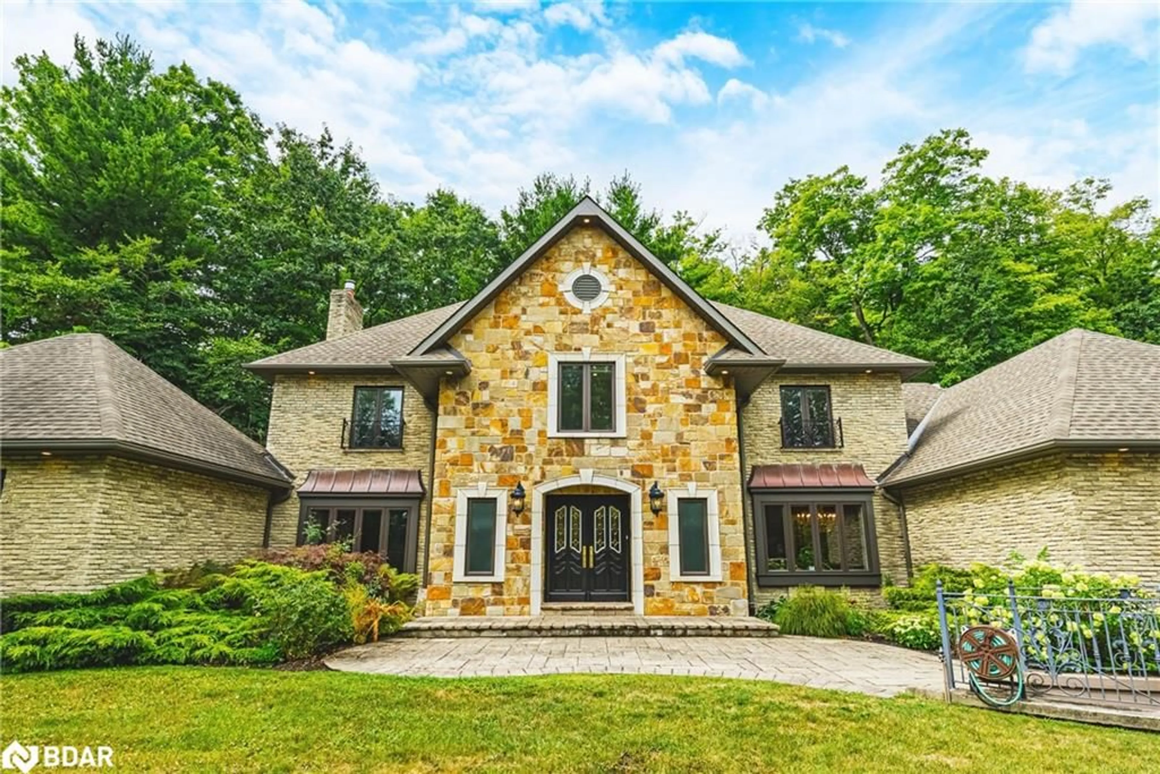 Home with brick exterior material, building for 7644 Tremaine Rd, Milton Ontario L9T 2Y1