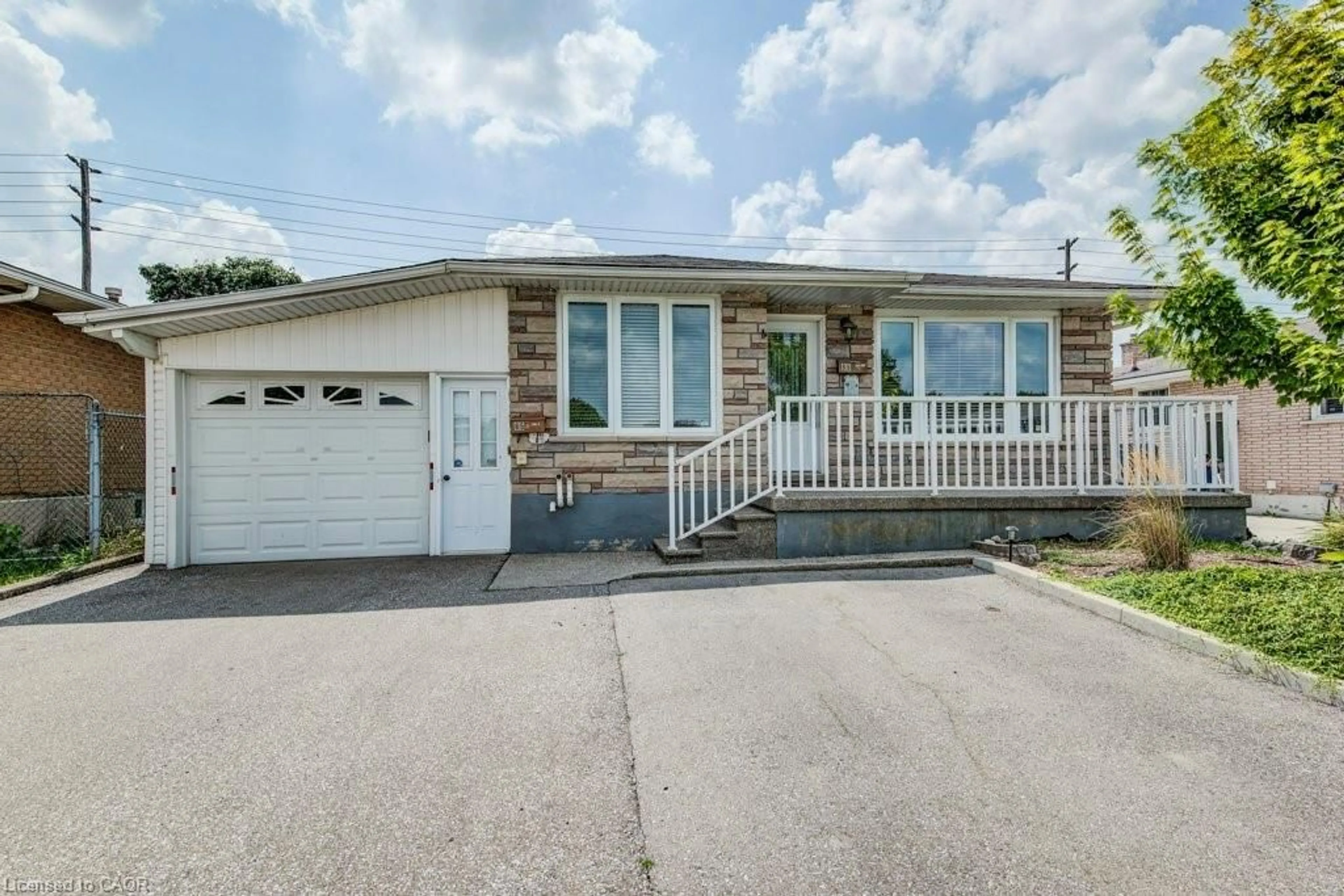 Home with vinyl exterior material, street for 85 Winter Ave, Cambridge Ontario N1R 6G8