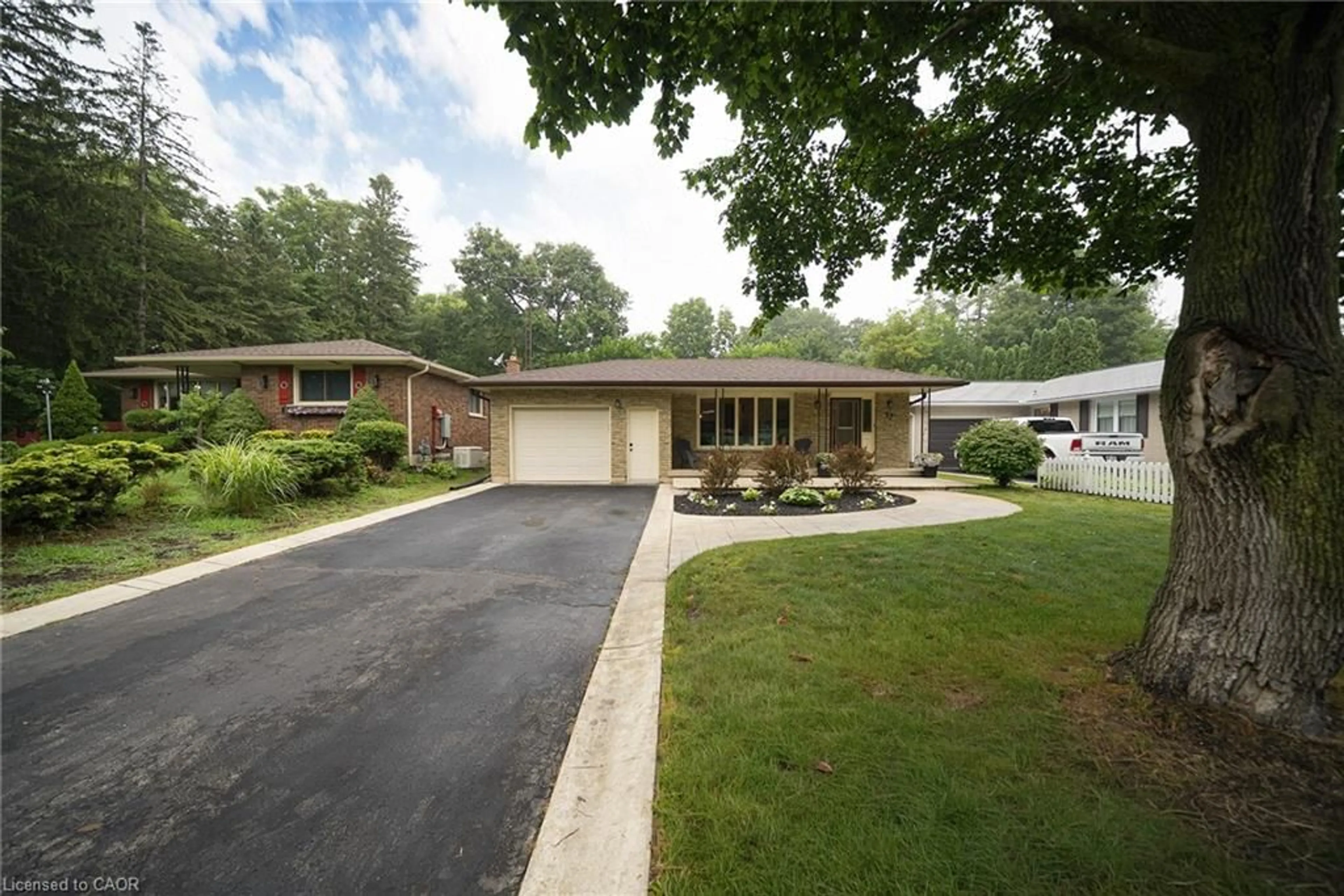 Unknown for 17 Kelly Ave, Simcoe Ontario N3Y 4V6