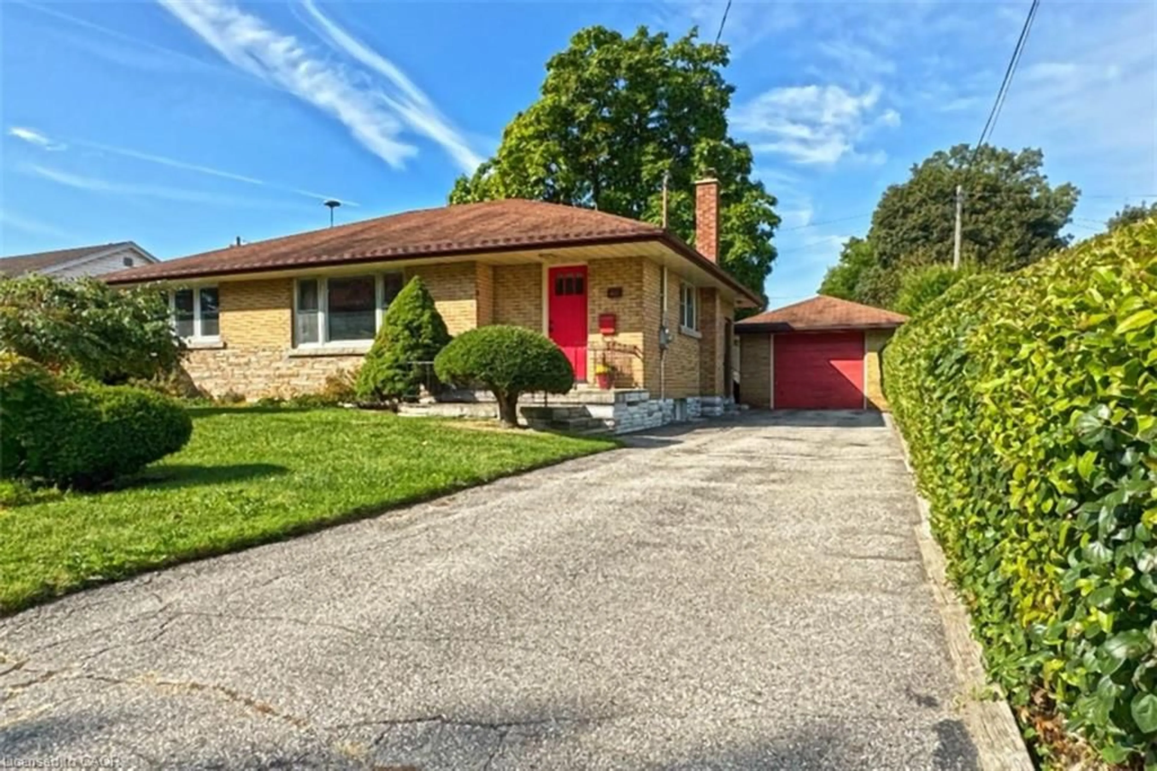 Home with brick exterior material, street for 44 Mcdonald Ave, Cambridge Ontario N1R 4J1
