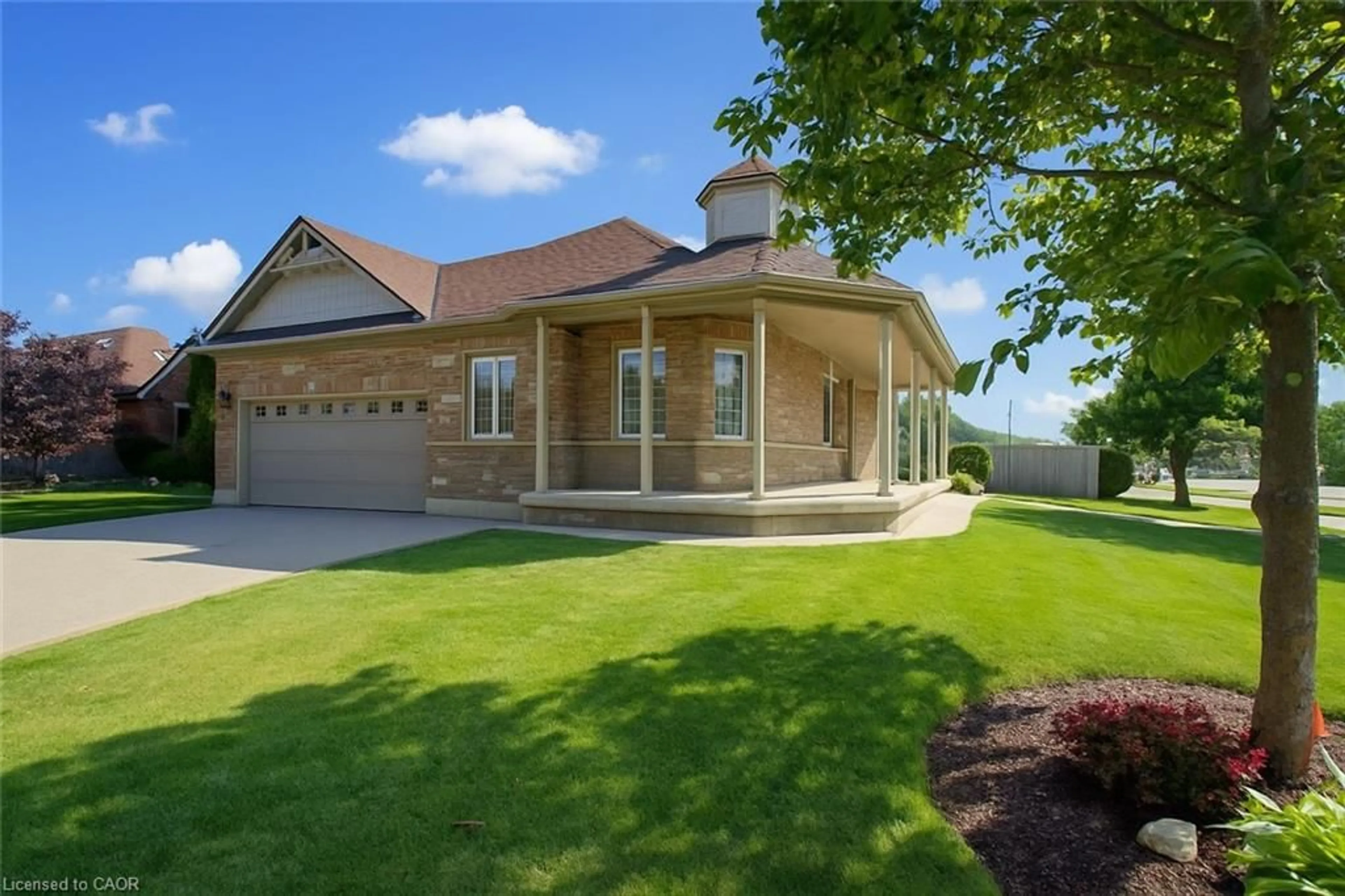 Home with brick exterior material, unknown for 44 Irongate Dr, Paris Ontario N3L 4G3