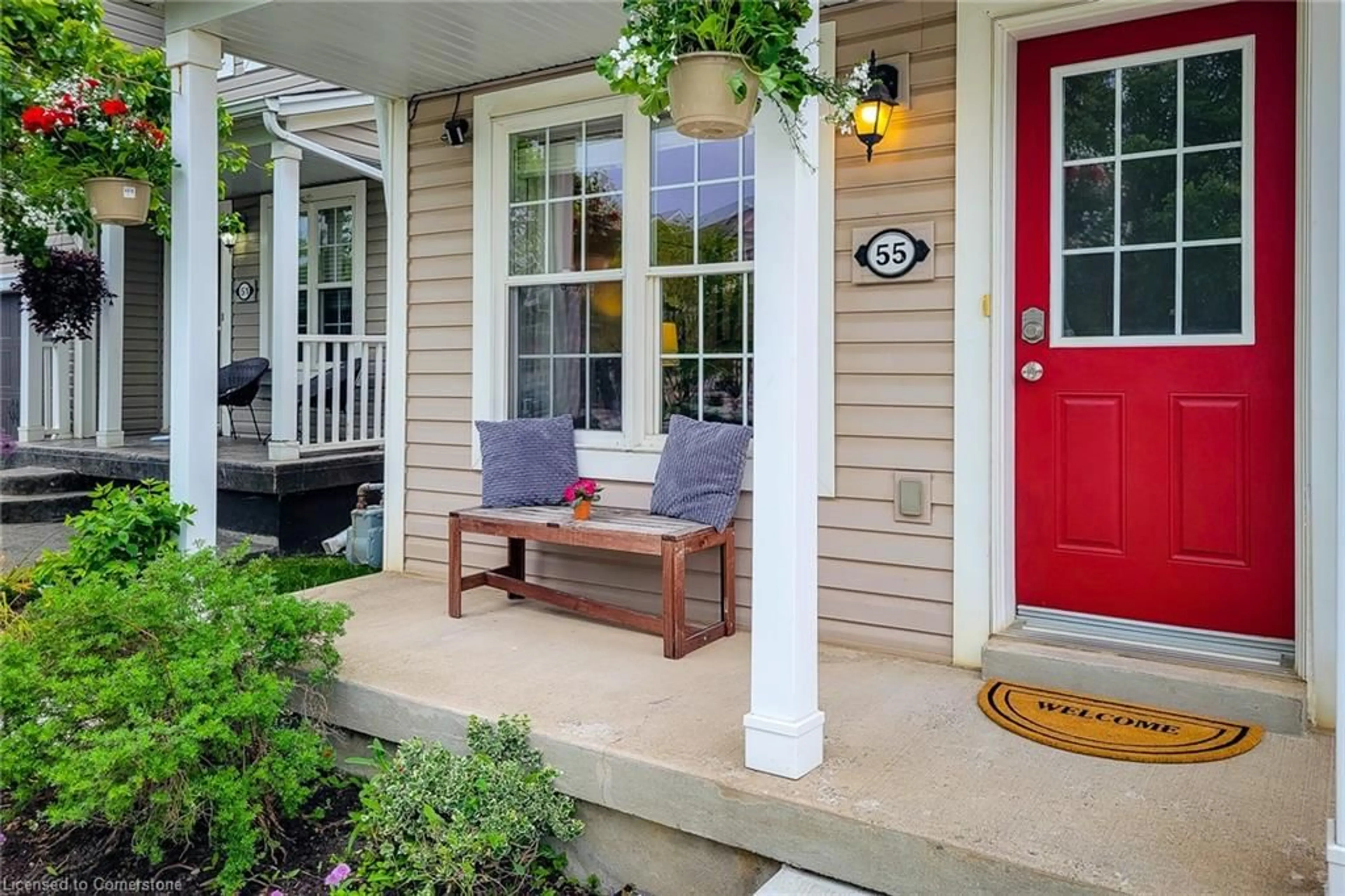 Indoor entryway for 55 Cleghorn Dr, Binbrook Ontario L0R 1C0