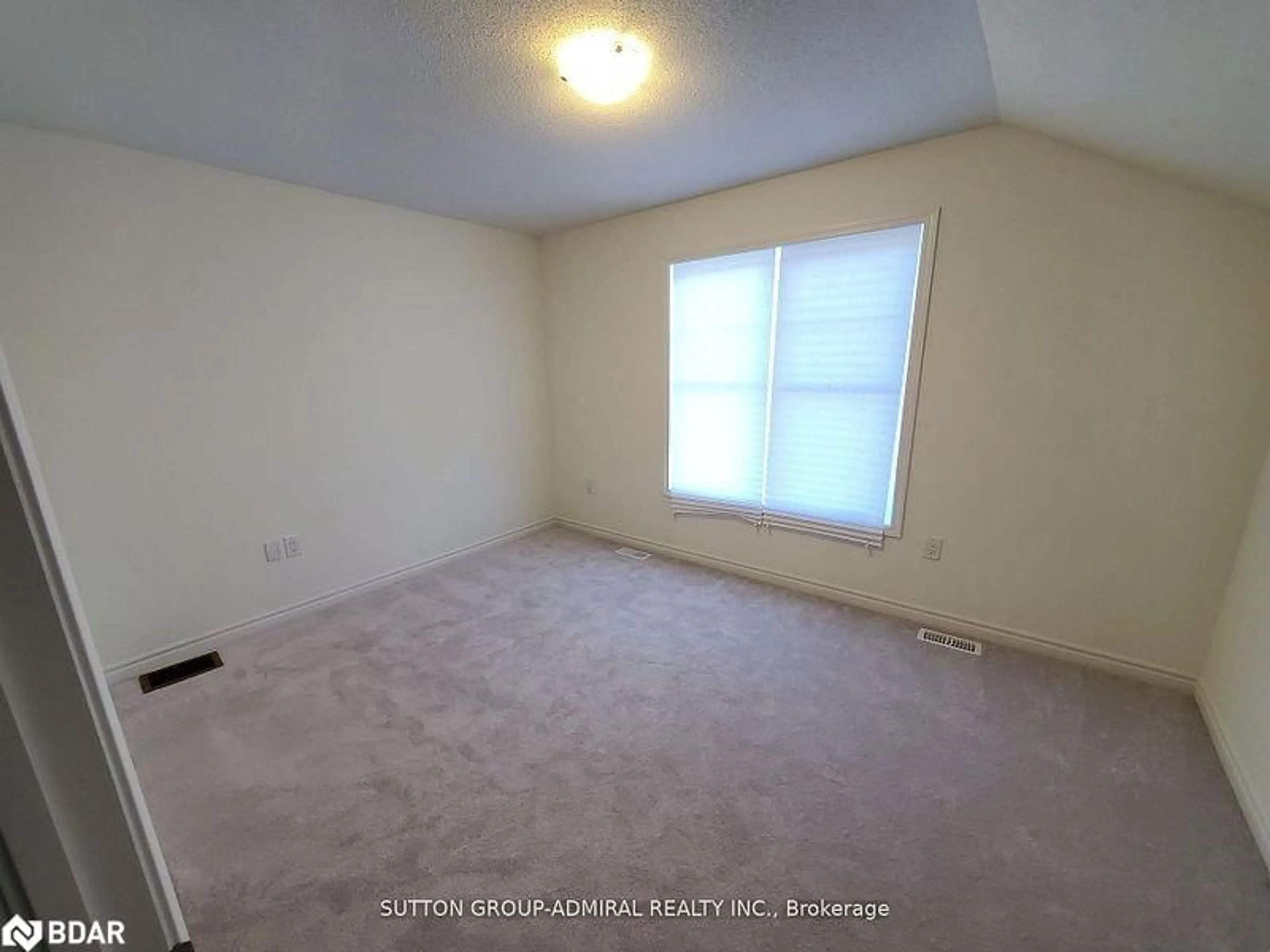 A pic of a room for 38 Surf Drive, Wasaga Beach Ontario L9Z 0J4