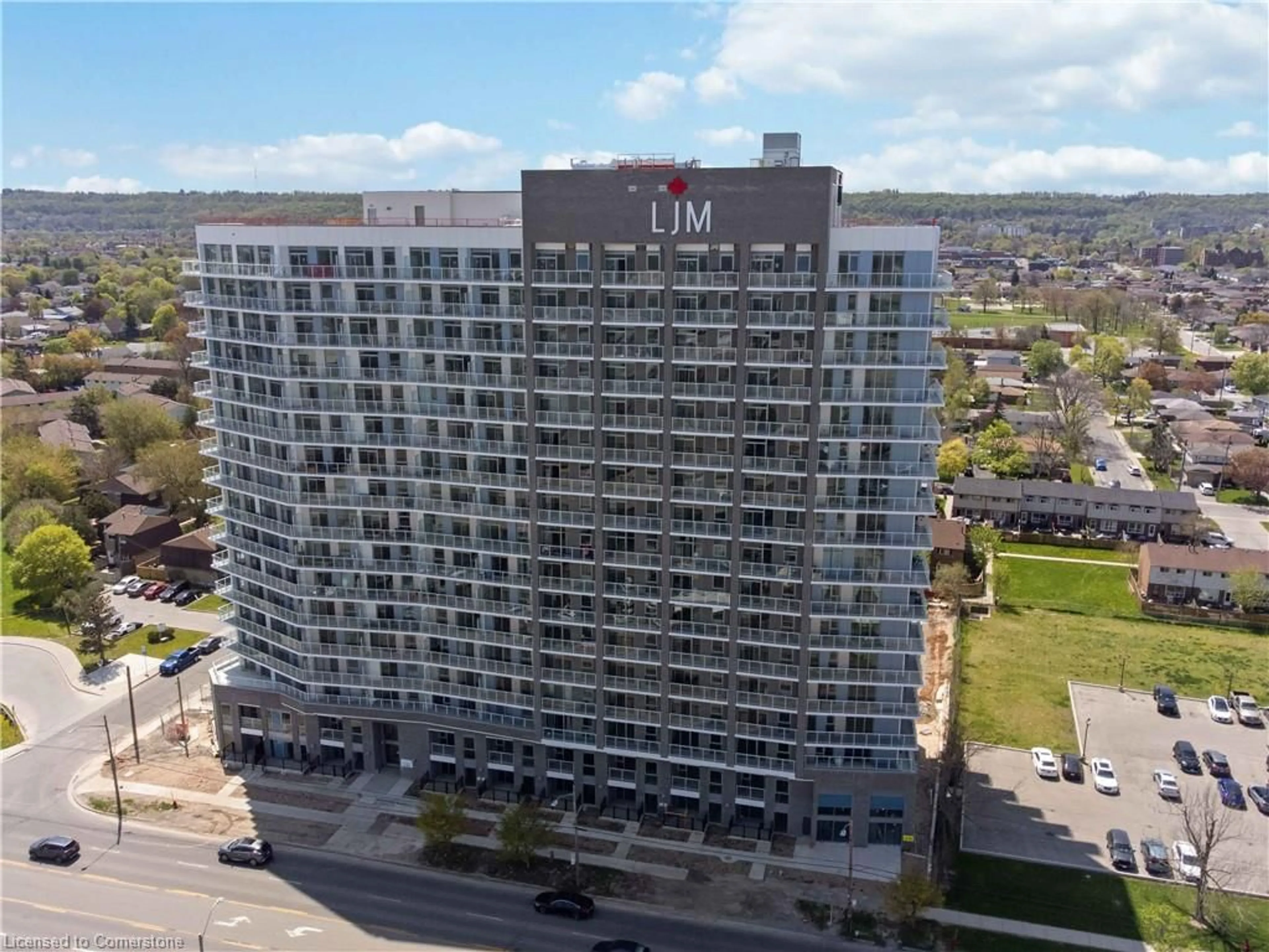 A pic from outside/outdoor area/front of a property/back of a property/a pic from drone, city buildings view from balcony for 2782 Barton St #1217, Hamilton Ontario L8E 2J8
