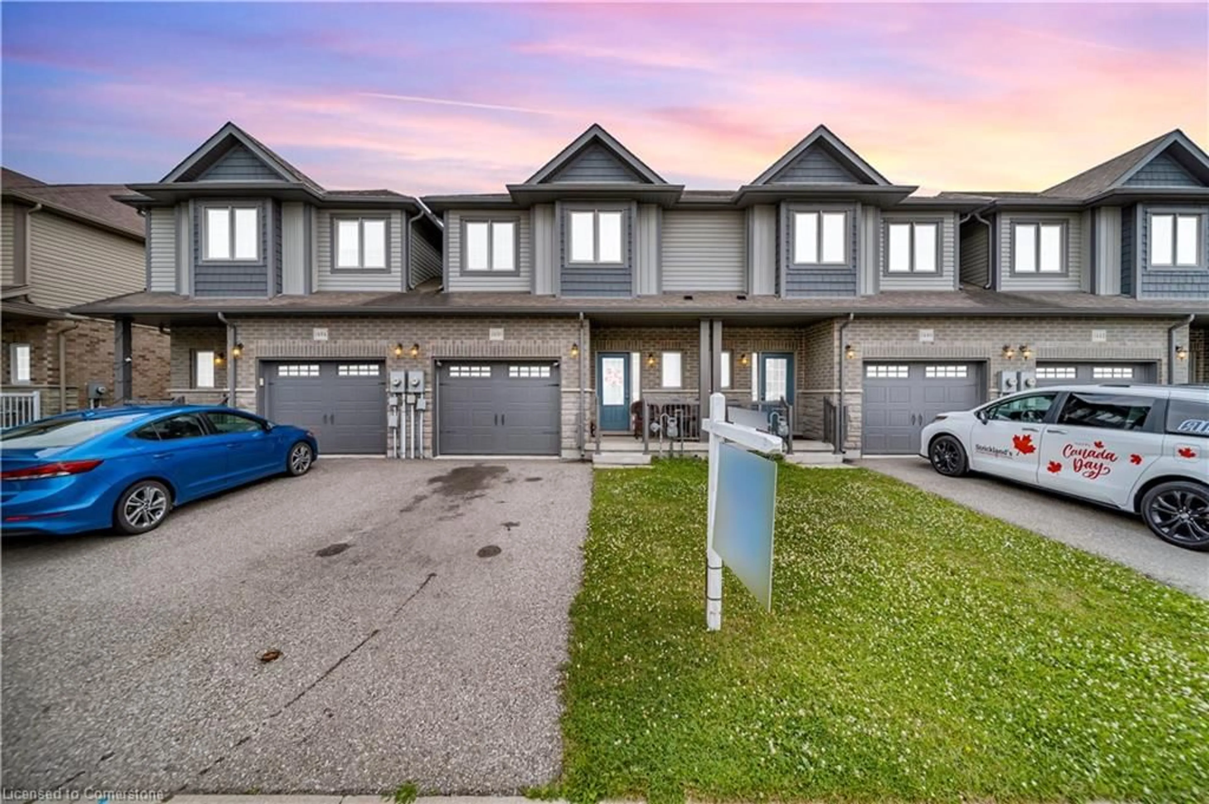 A pic from outside/outdoor area/front of a property/back of a property/a pic from drone, street for 1450 Caen Ave, Woodstock Ontario N4T 0J7