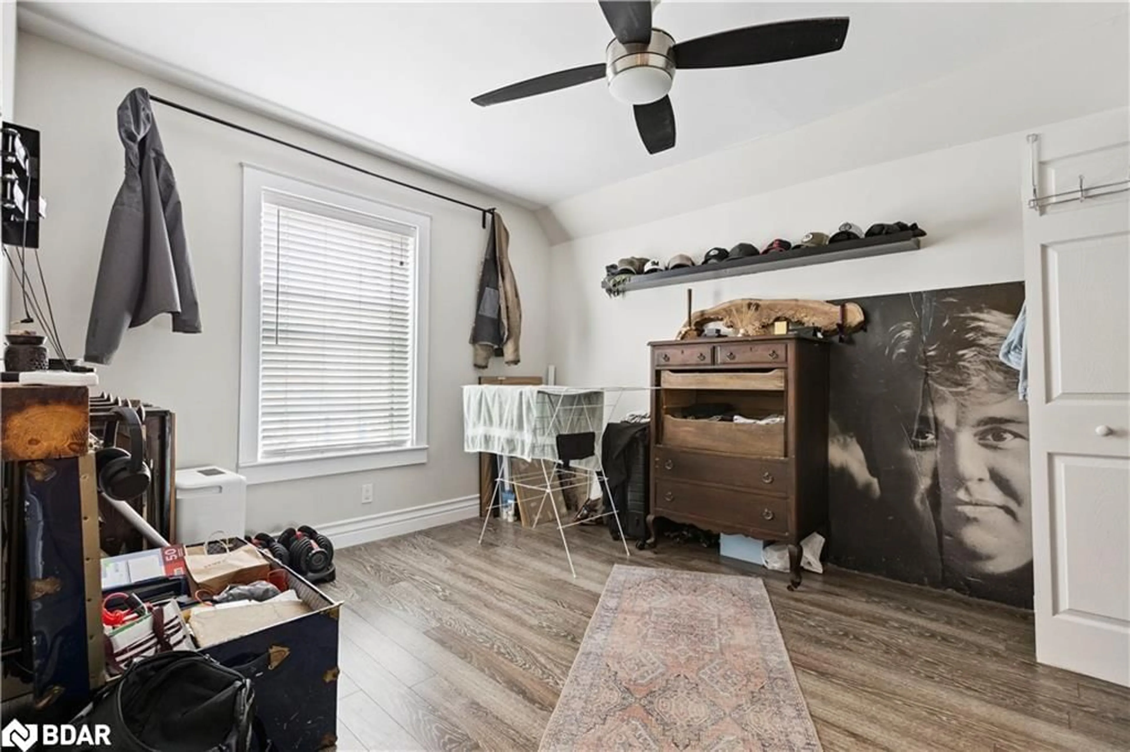 A pic of a room for 43 Eby St, Kitchener Ontario N2G 3K9