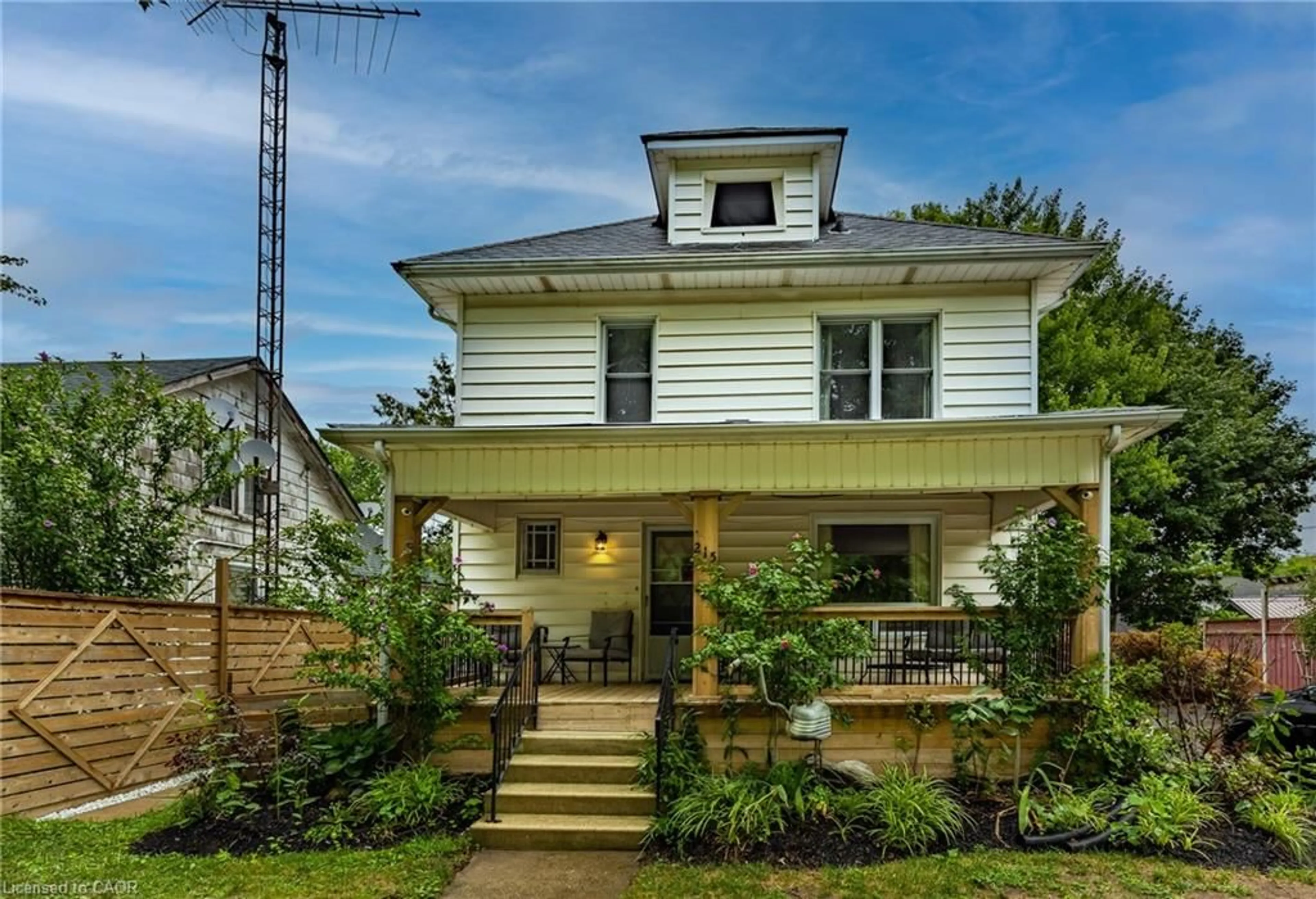 Home with brick exterior material, street for 215 Norfolk St, Simcoe Ontario N3Y 3N9