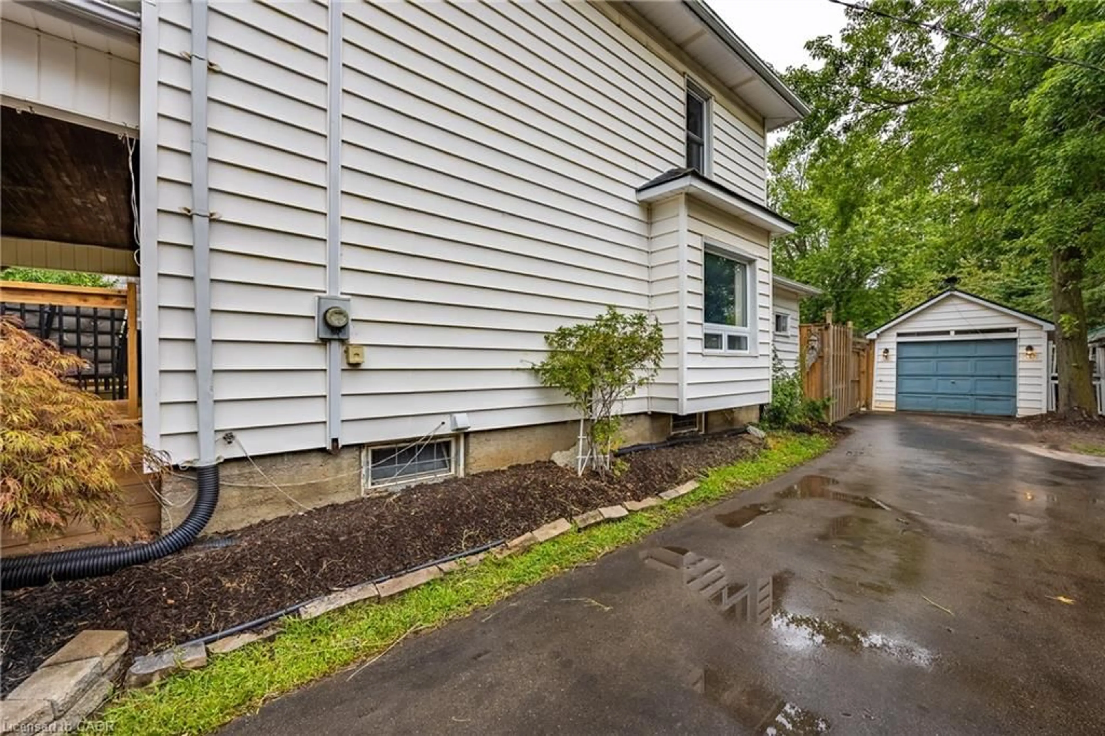 Unknown for 215 Norfolk St, Simcoe Ontario N3Y 3N9