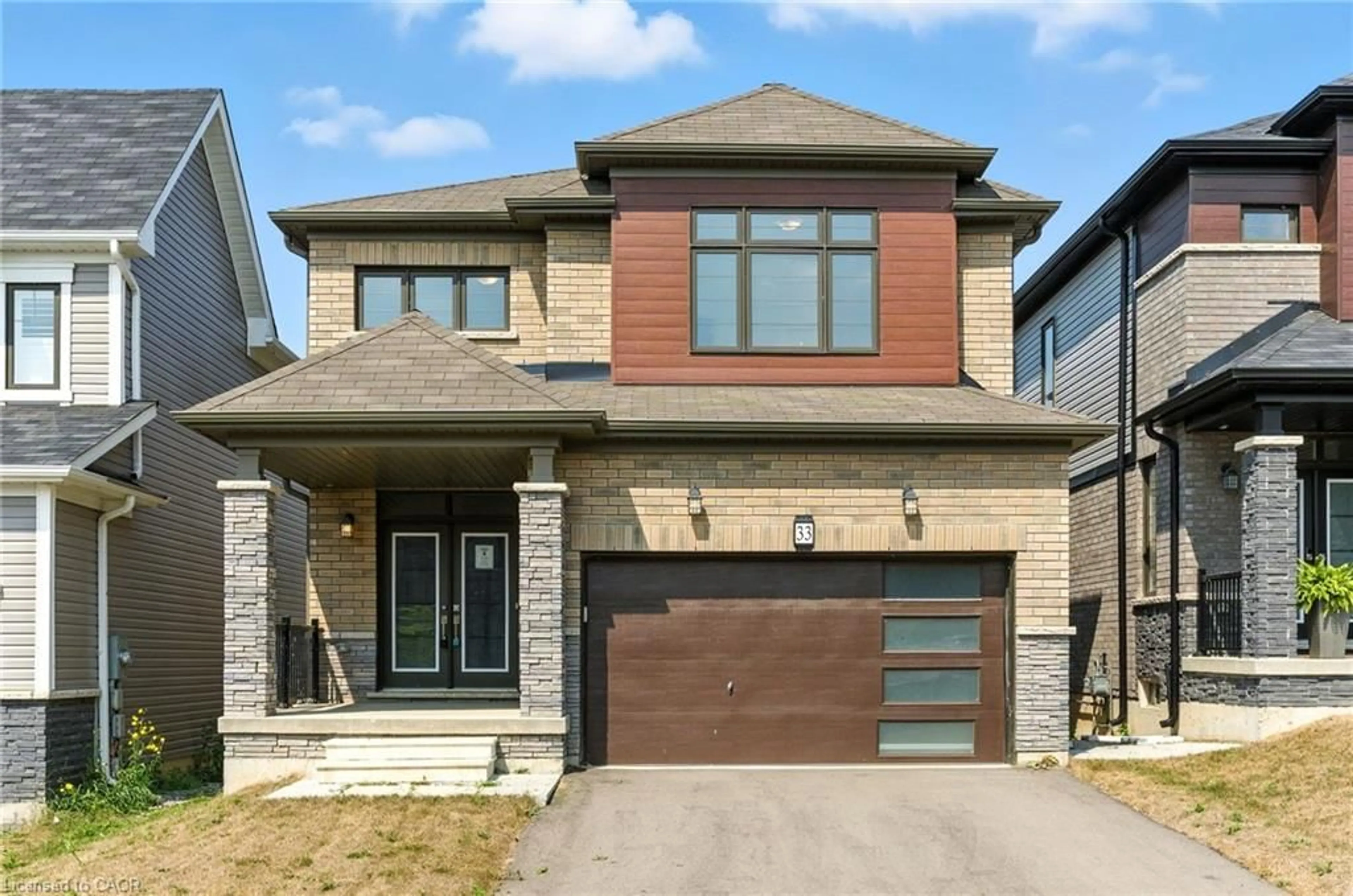 Home with brick exterior material, street for 33 Santos Dr, Caledonia Ontario N3W 0H2