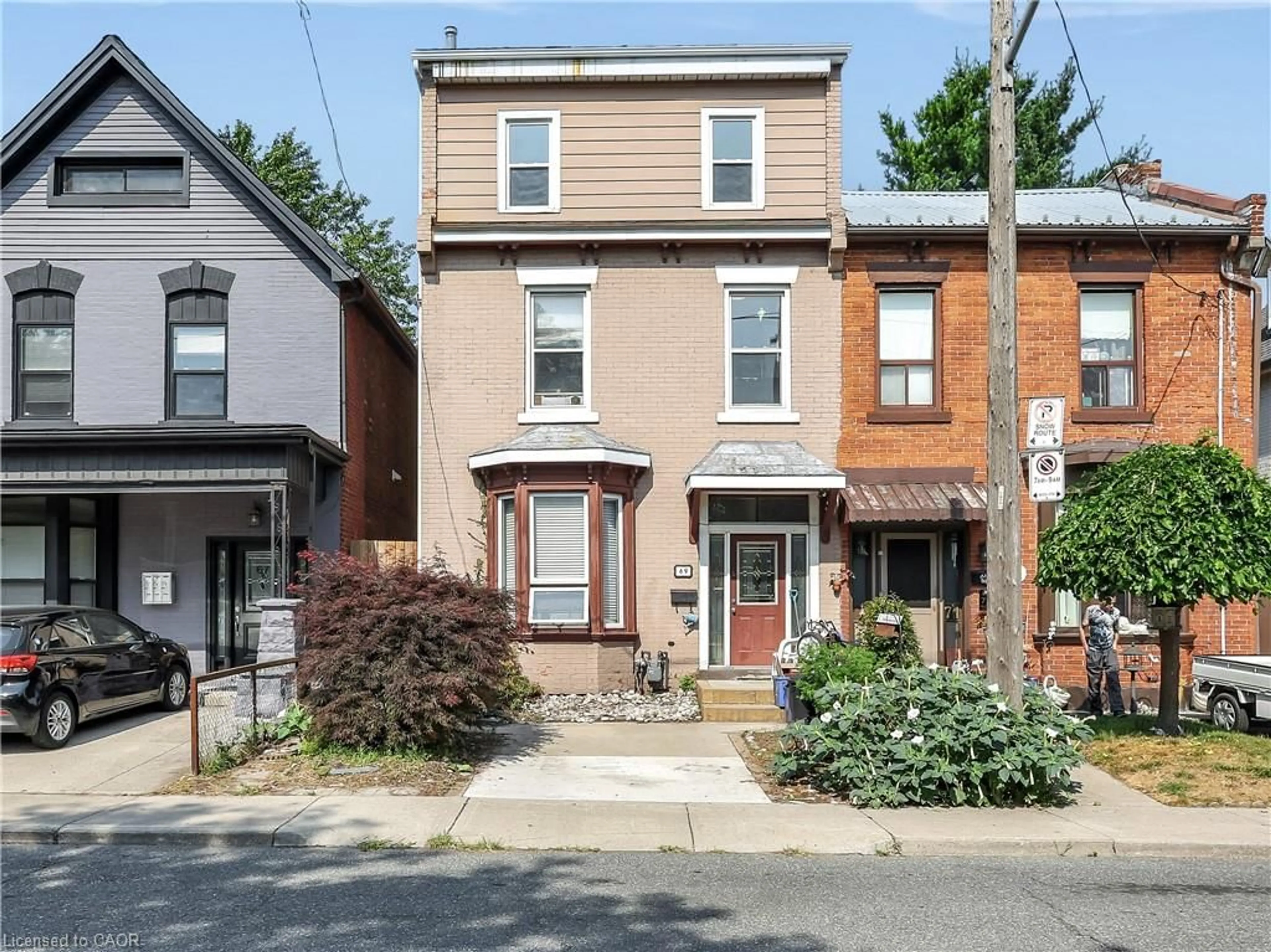 Home with brick exterior material, street for 69 Victoria Ave, Hamilton Ontario L8L 5E3