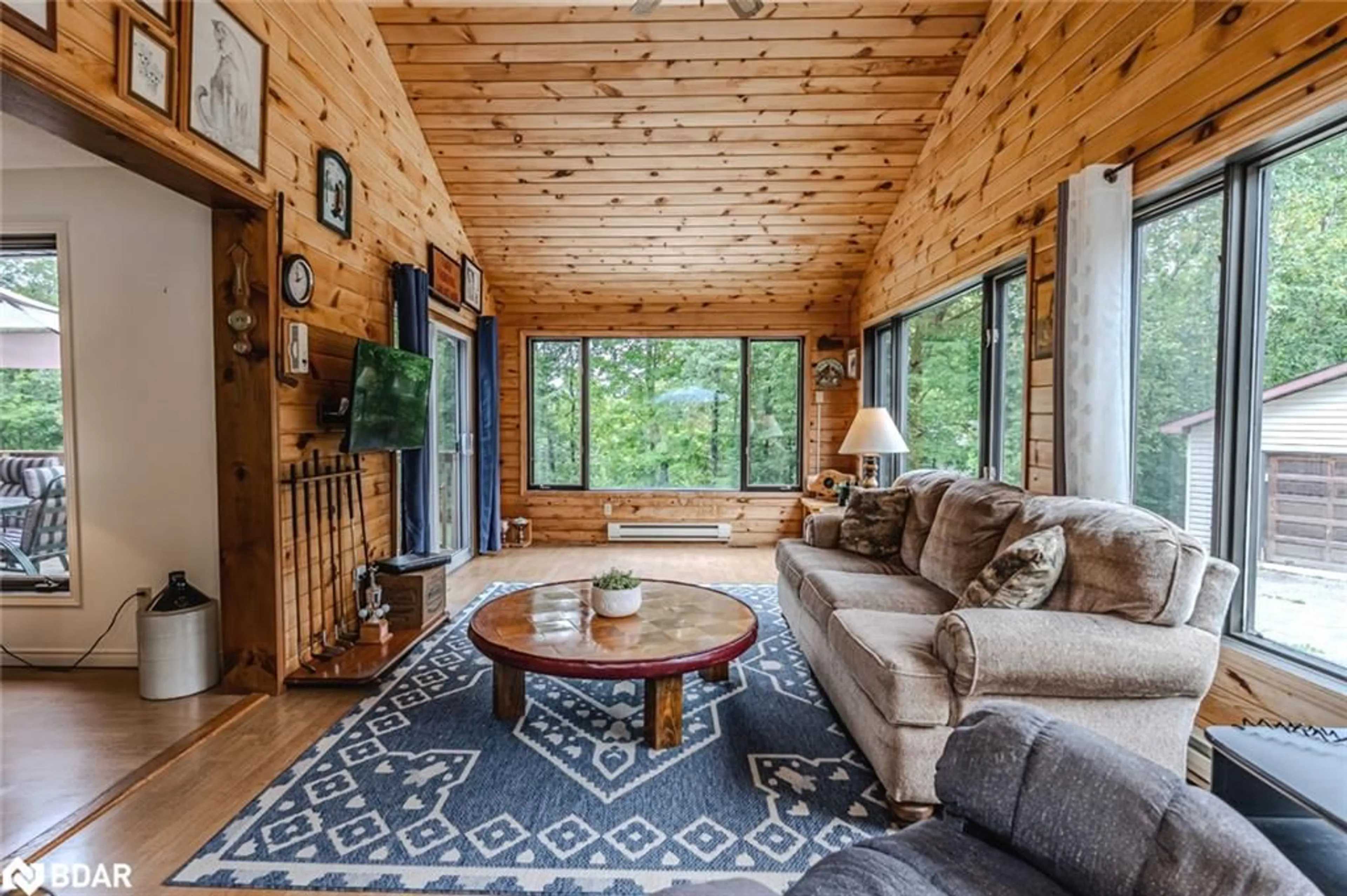 Living room with furniture, unknown for 1506 Torpitt Road, Severn Ontario P0E 1N0