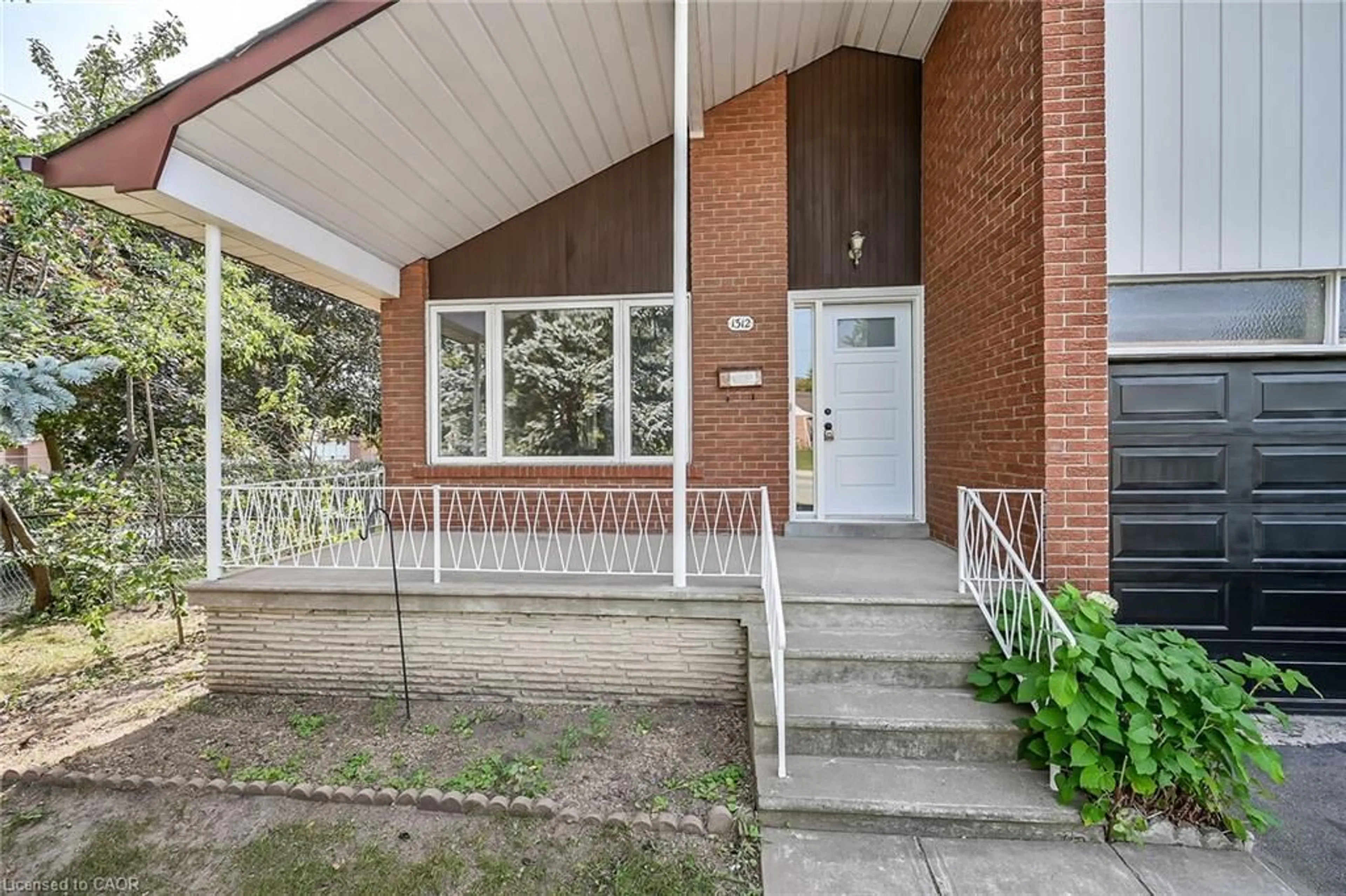 Unknown for 1312 Ogden Ave, Mississauga Ontario L5E 2H6
