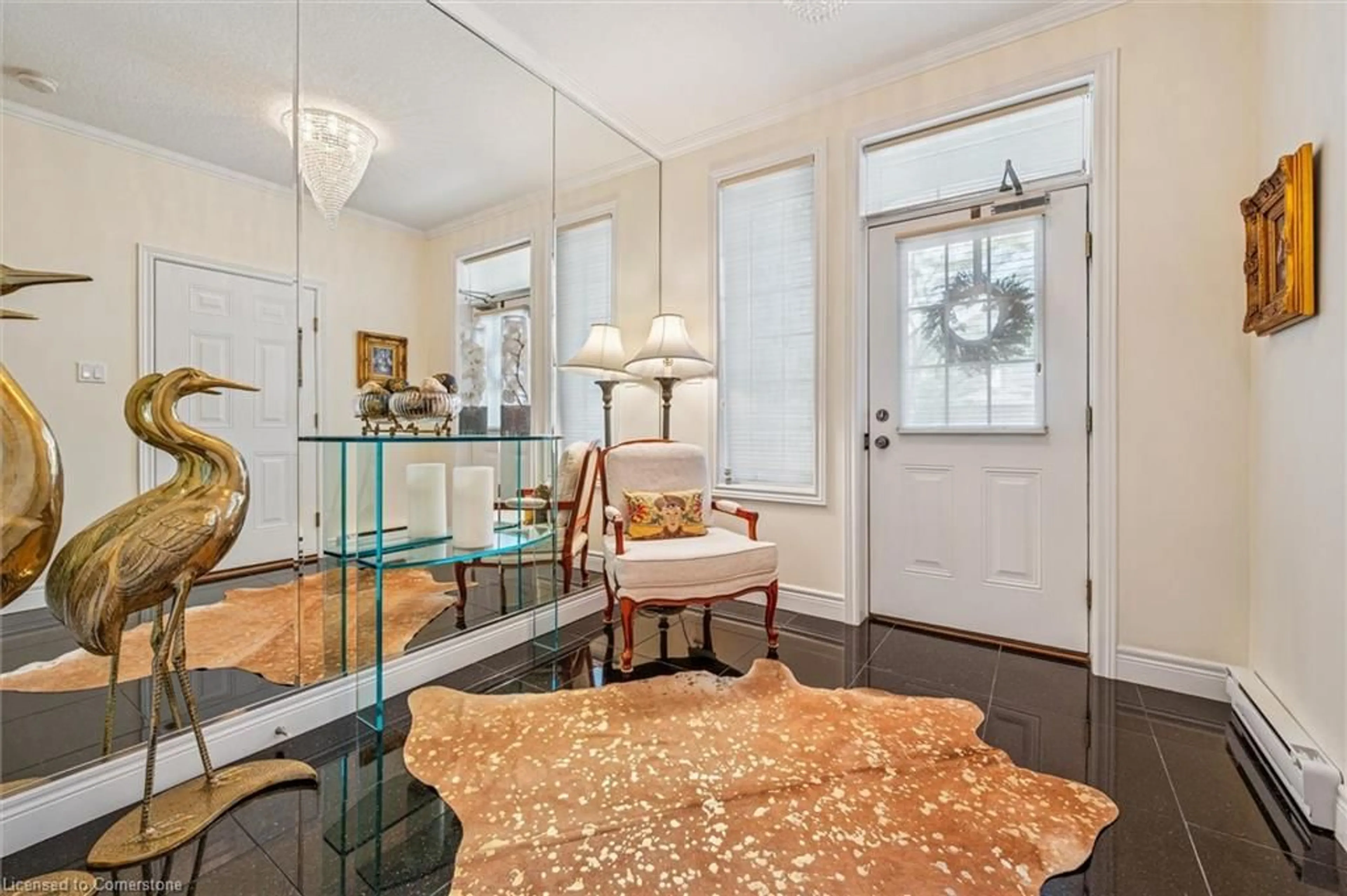 Indoor entryway for 255 Summerfield Dr, Guelph Ontario N1L 0E1