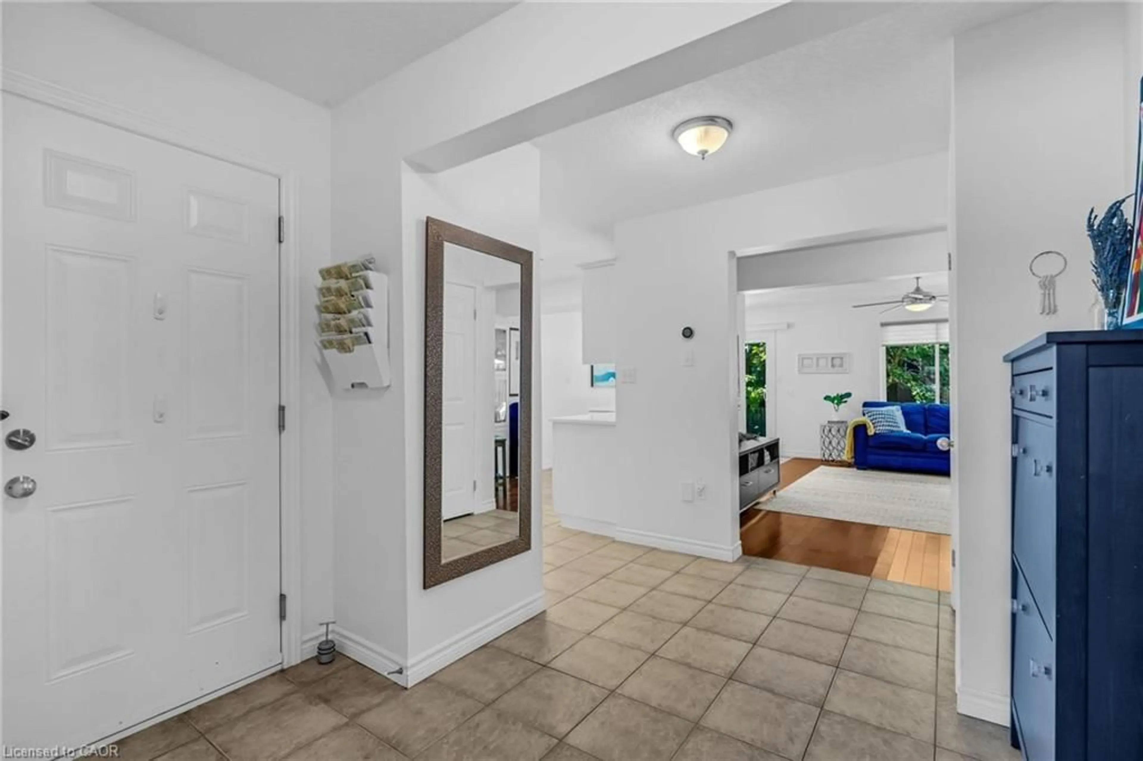 Indoor entryway for 305 Maverick St, Waterloo Ontario N2K 0A4