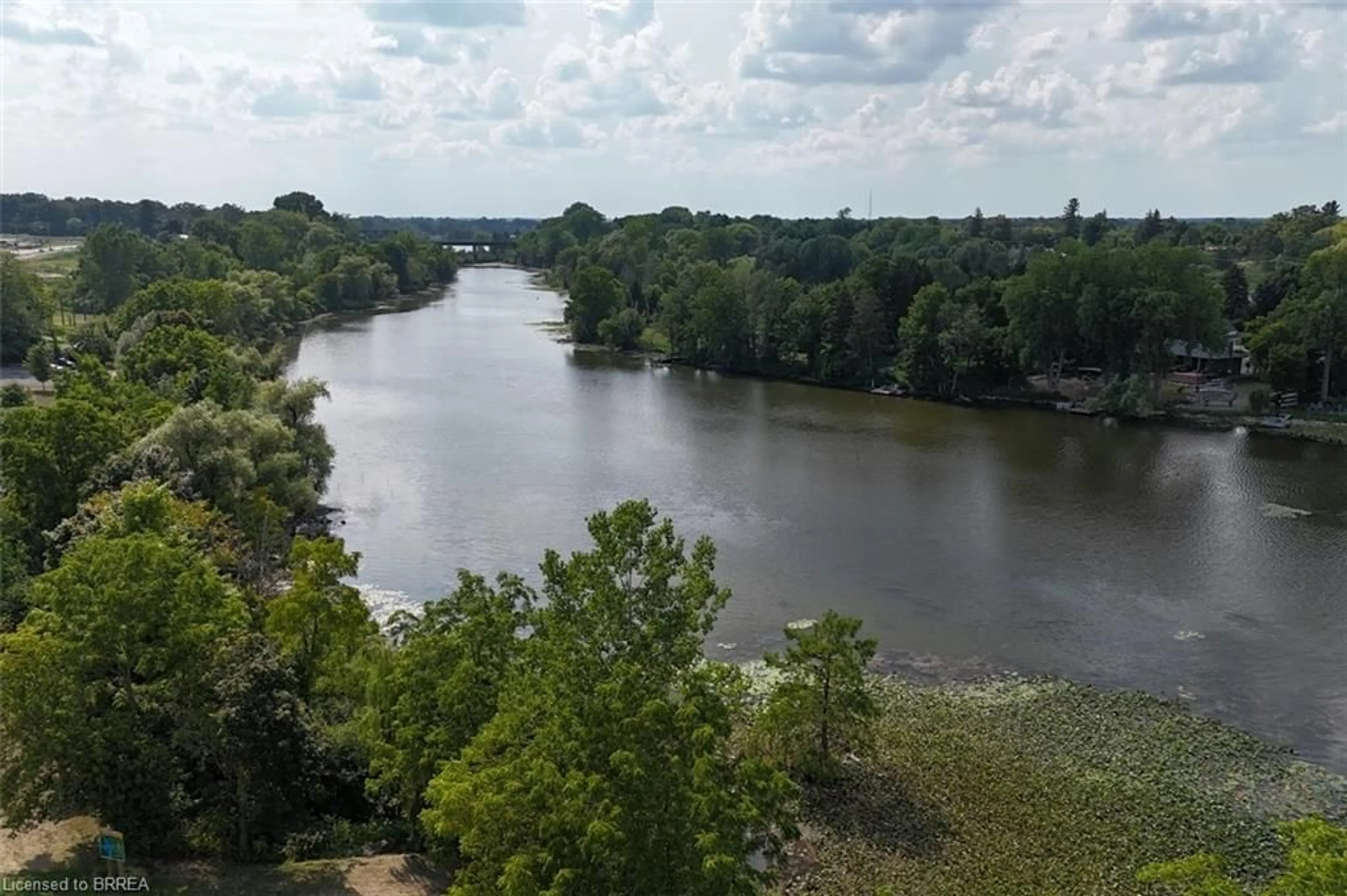 A pic from outside/outdoor area/front of a property/back of a property/a pic from drone, water/lake/river/ocean view for 138 St. James St, Waterford Ontario N0E 1Y0