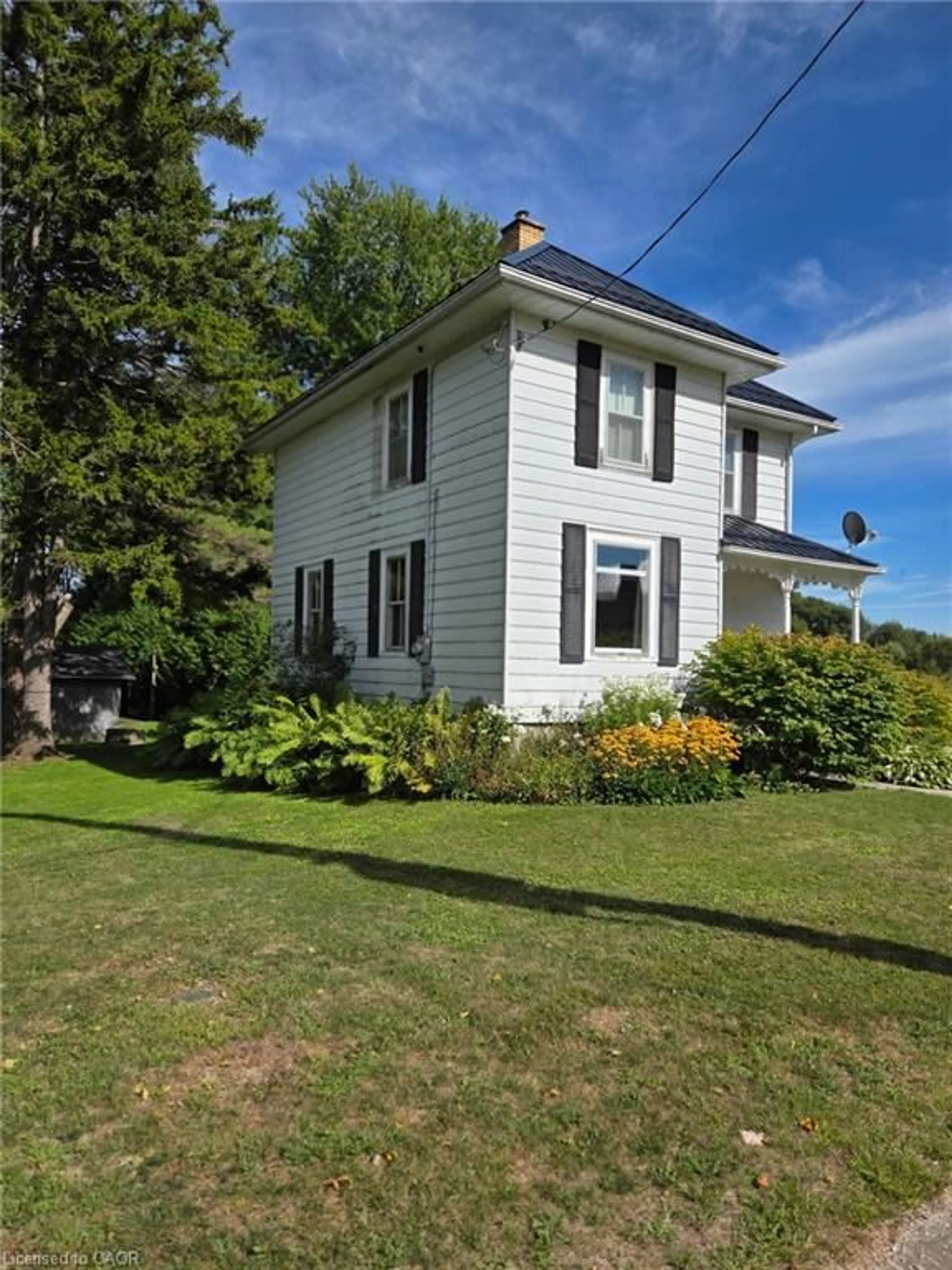 Home with vinyl exterior material, building for 392017 Grey Road 109, Holstein Ontario N0G 2A0