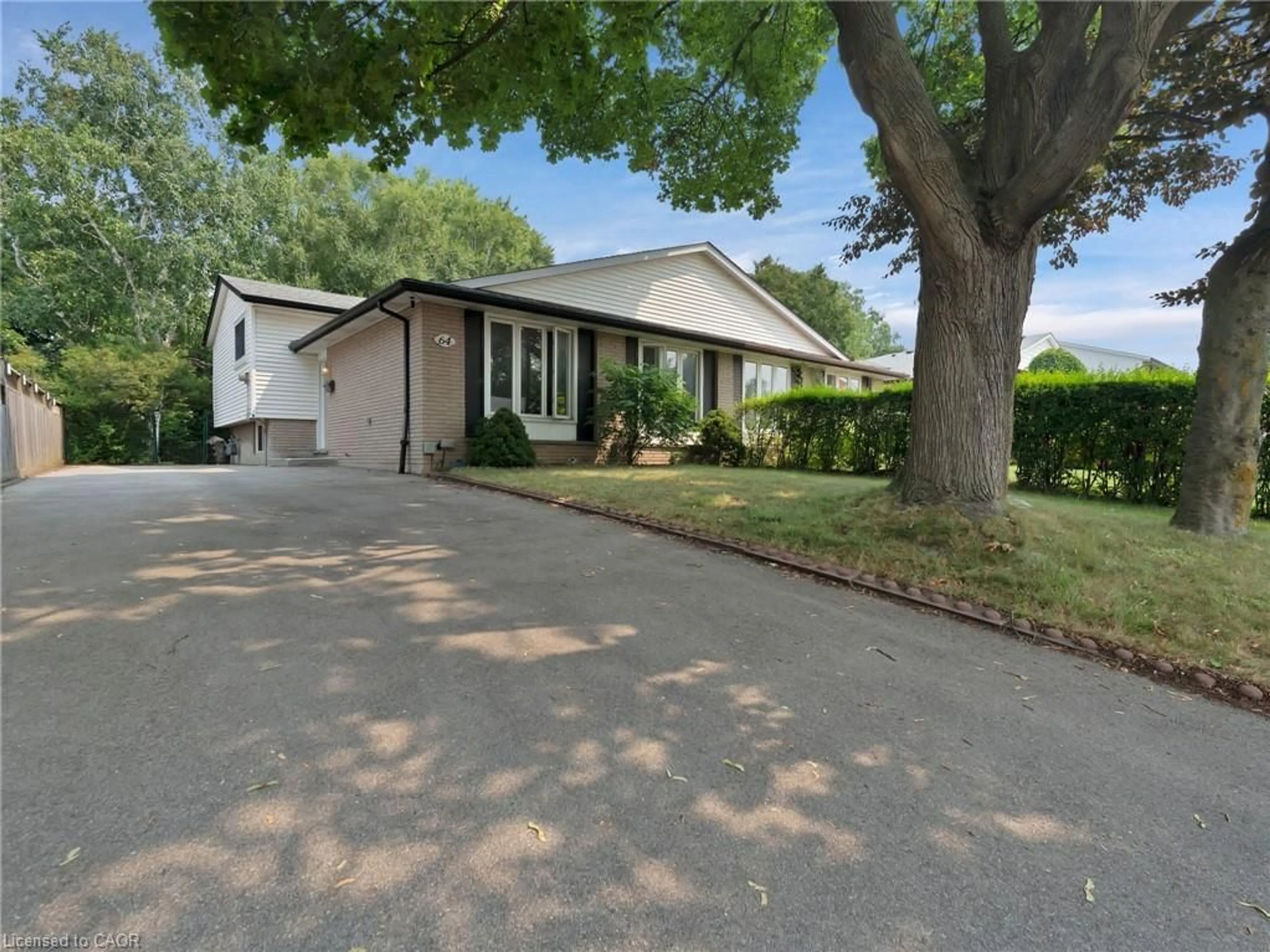 Unknown for 64 Garrow Dr, Hamilton Ontario L9C 2X3