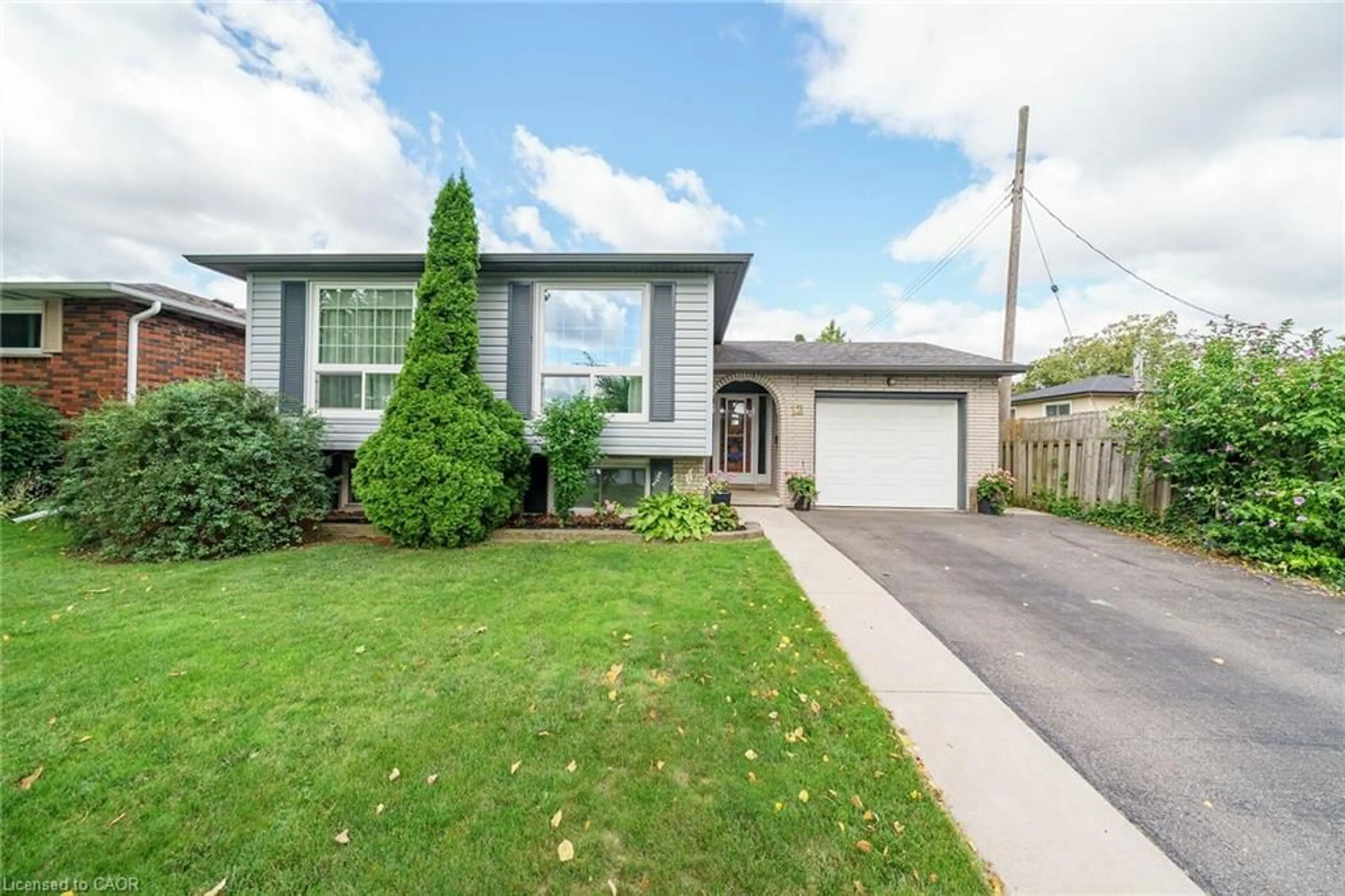 Unknown for 12 Glen Valley Dr, Hamilton Ontario L8K 5W5