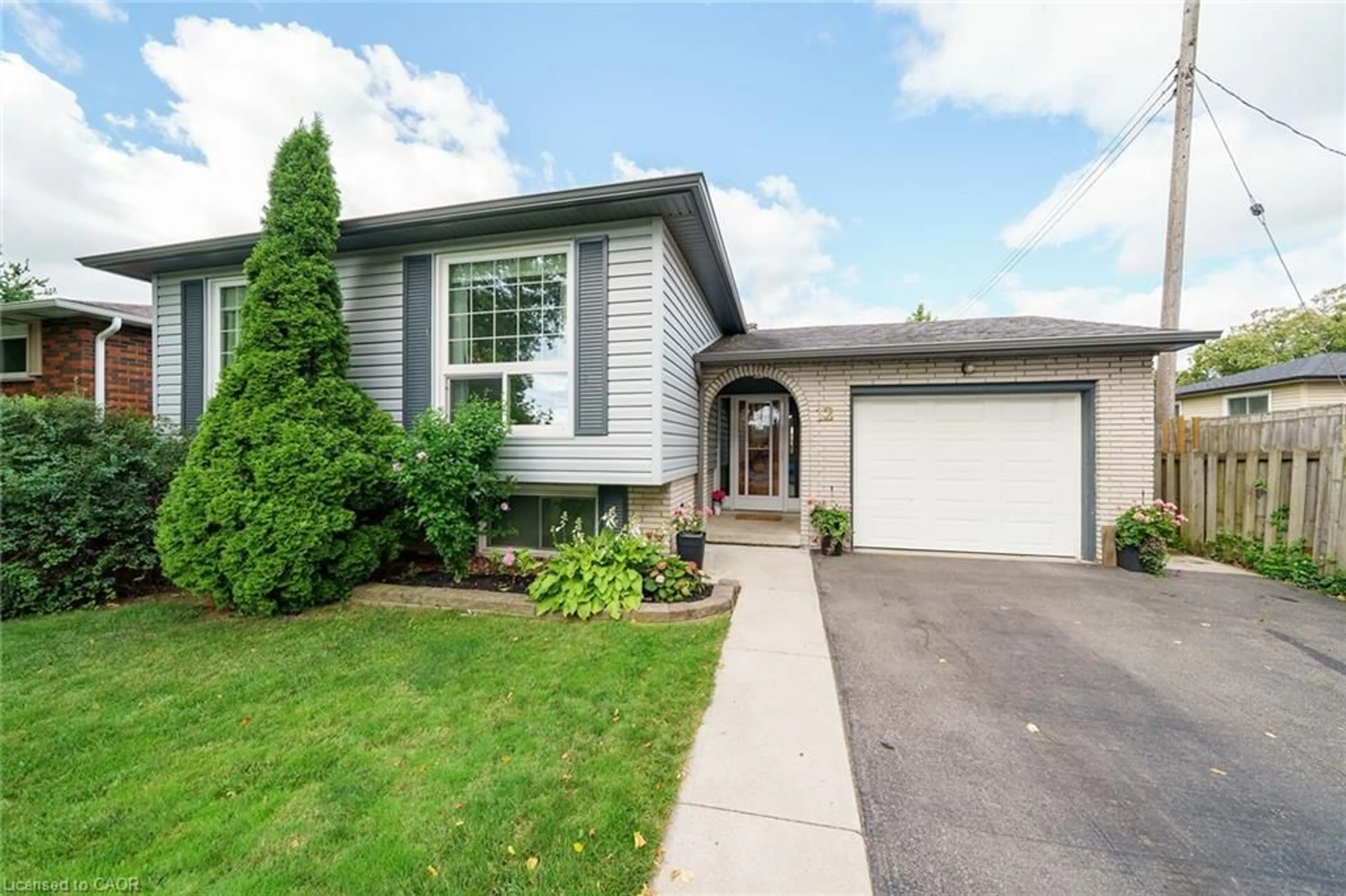 Home with vinyl exterior material, street for 12 Glen Valley Dr, Hamilton Ontario L8K 5W5