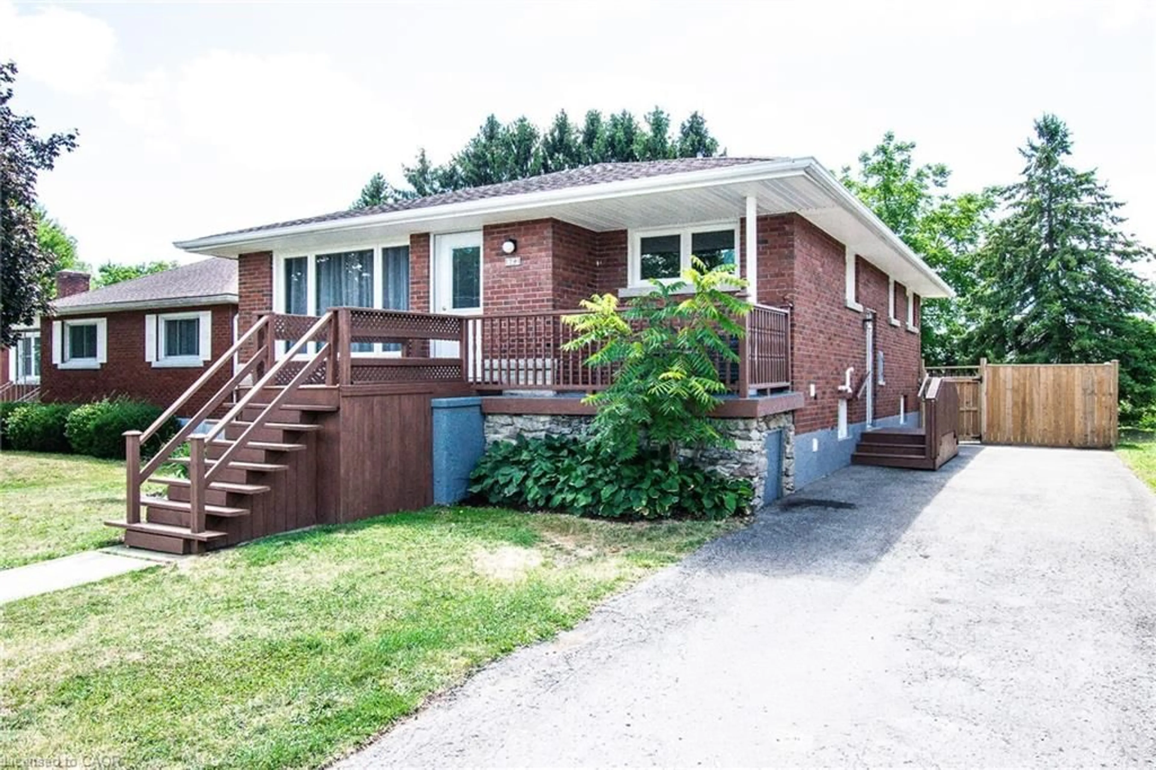Home with brick exterior material, street for 482 Stanley St, Port Colborne Ontario L3K 3A6