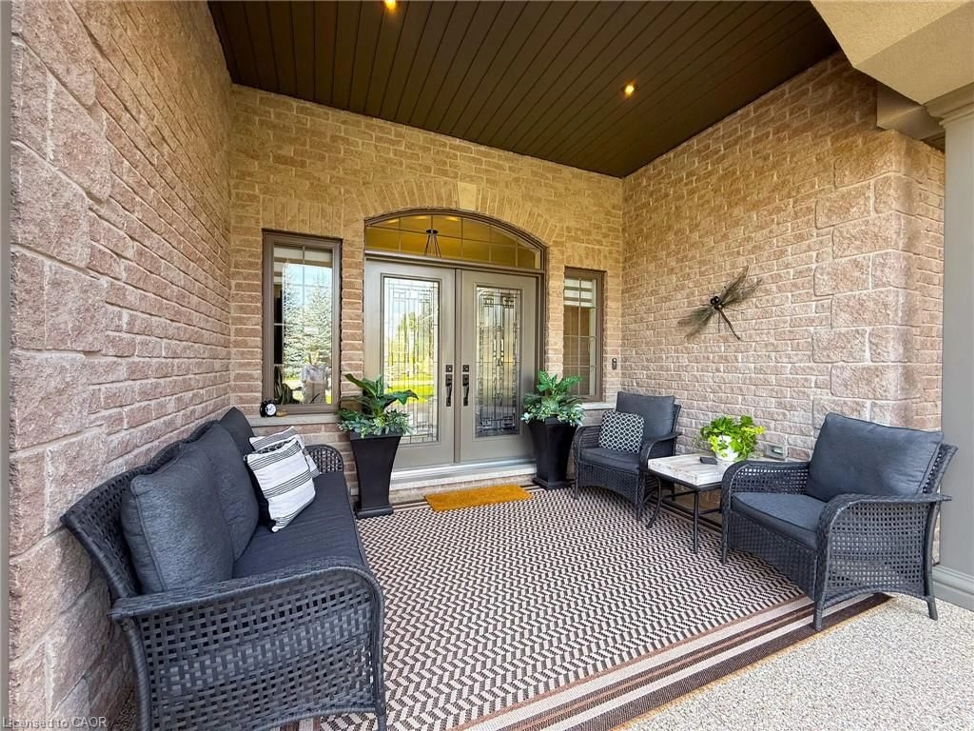 Patio, street for 62 Tan Ave, Waterford Ontario N0E 1Y0