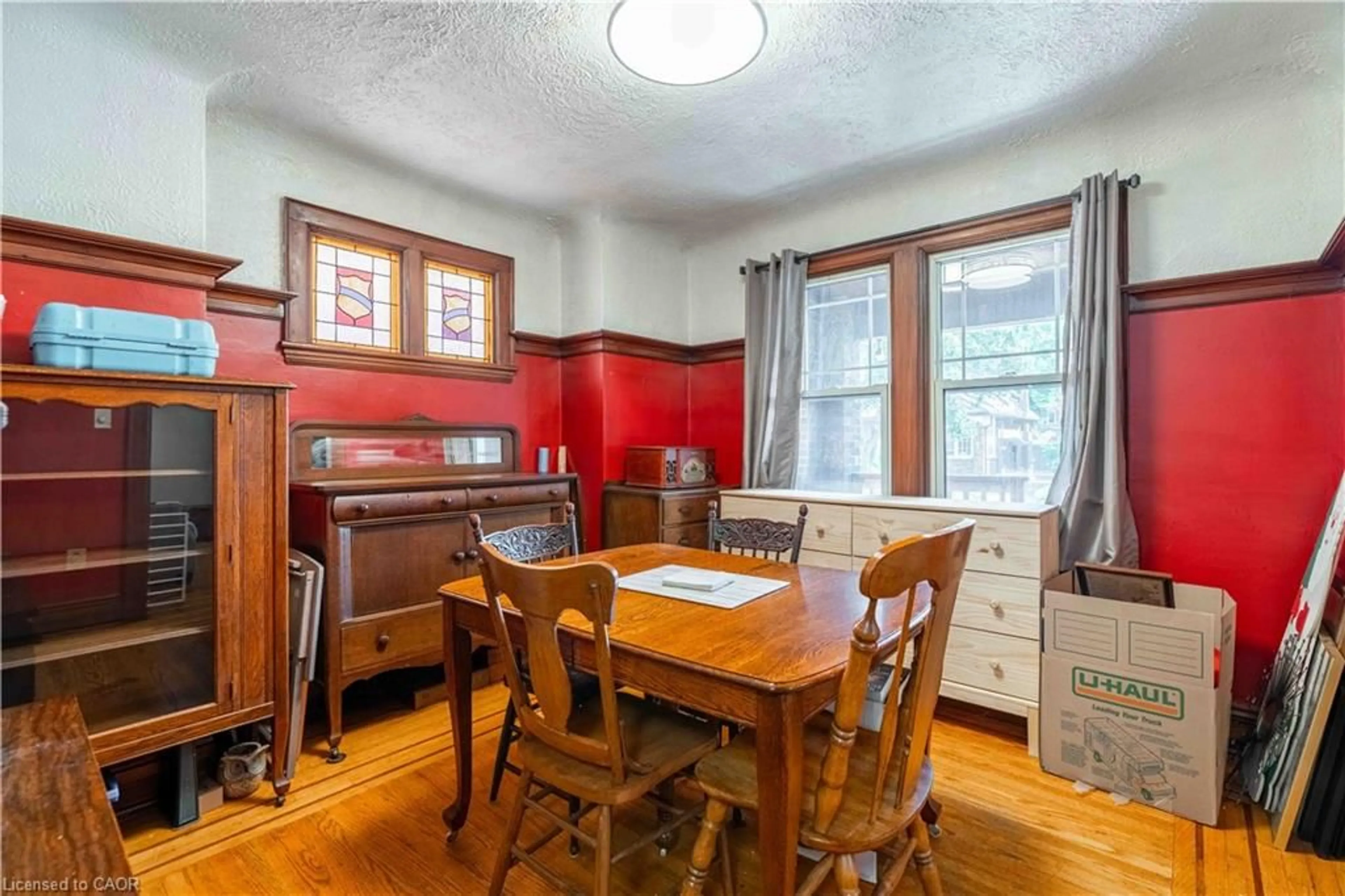 Dining room, wood/laminate floor for 228 Province St, Hamilton Ontario L8K 2L7