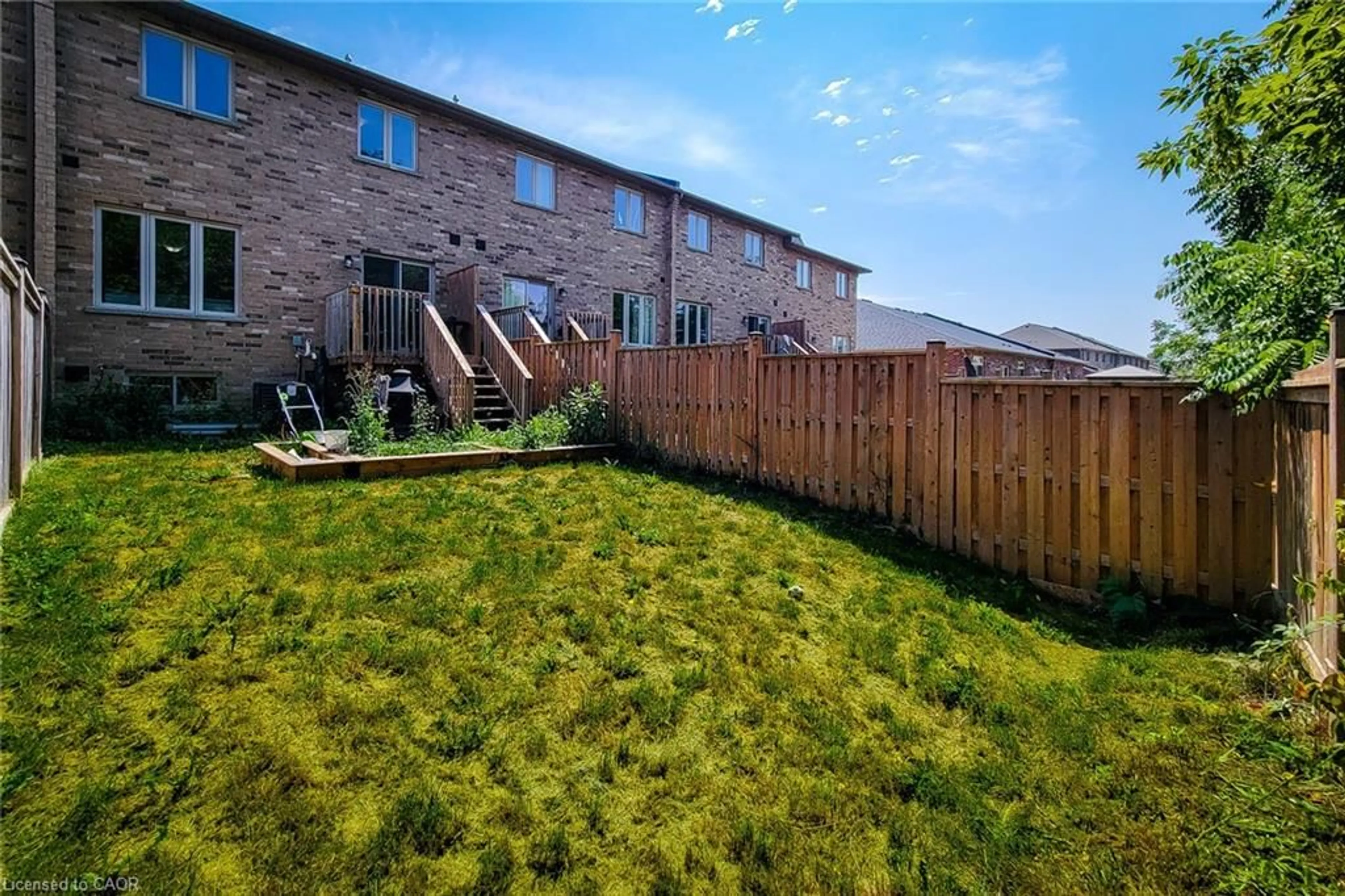 Patio, unknown for 63 Dennis Dr, Smithville Ontario L0R 2A0