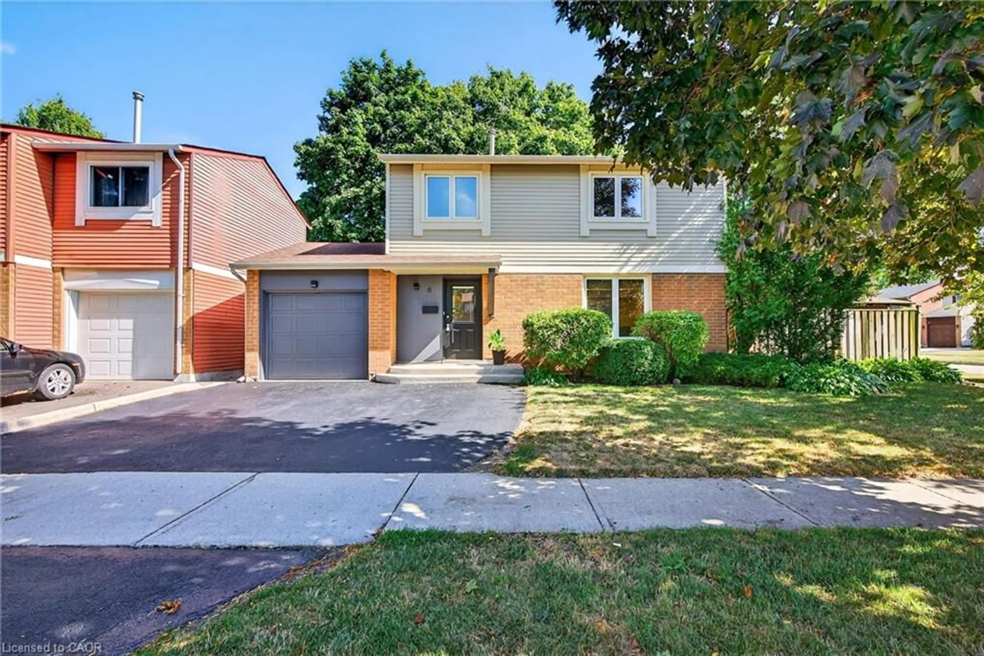 Home with brick exterior material, street for 6 Chudleigh St, Waterdown Ontario L9H 7E4