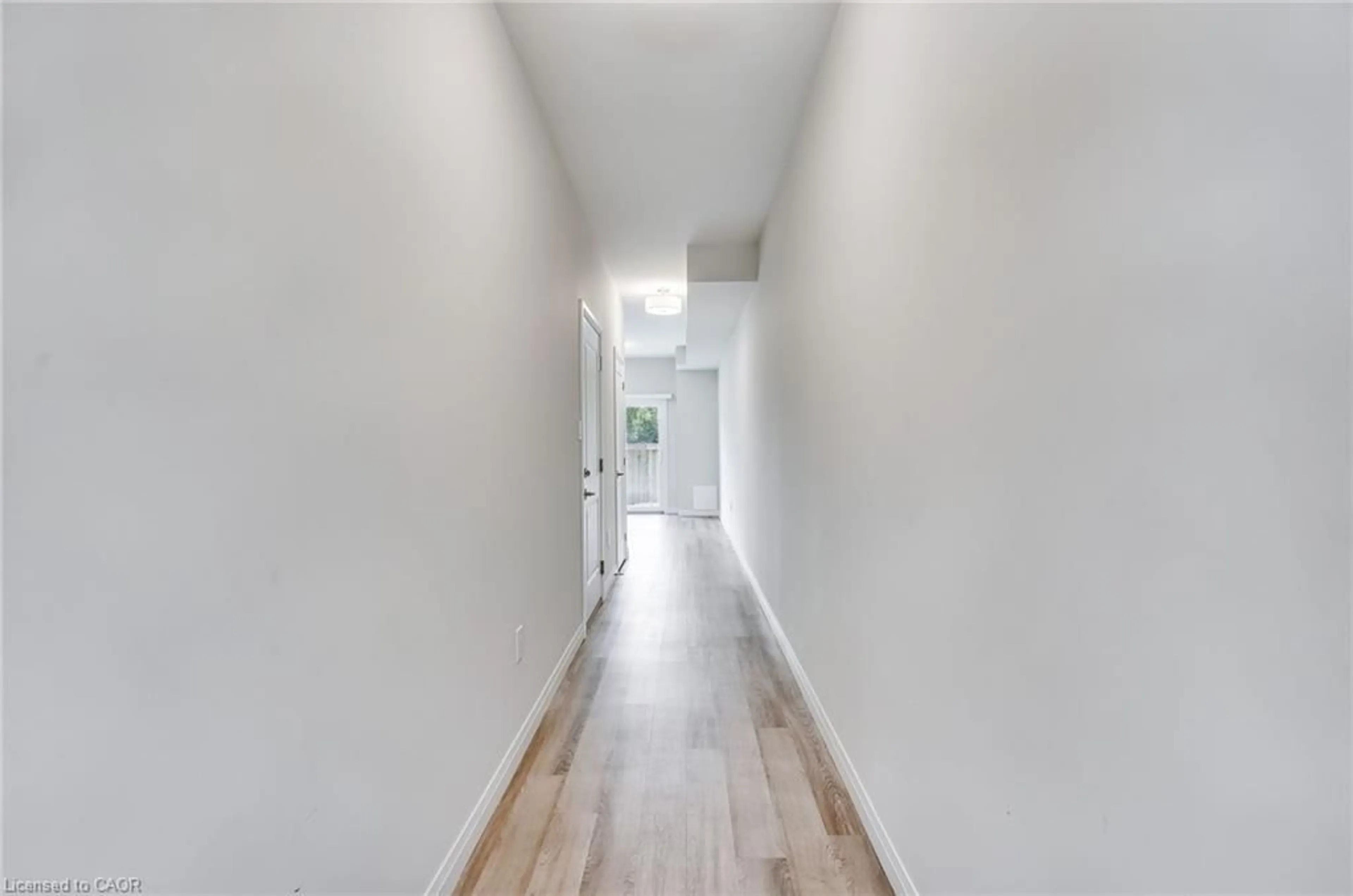 Unknown for 270 Melvin Ave #15, Hamilton Ontario L8H 2K2