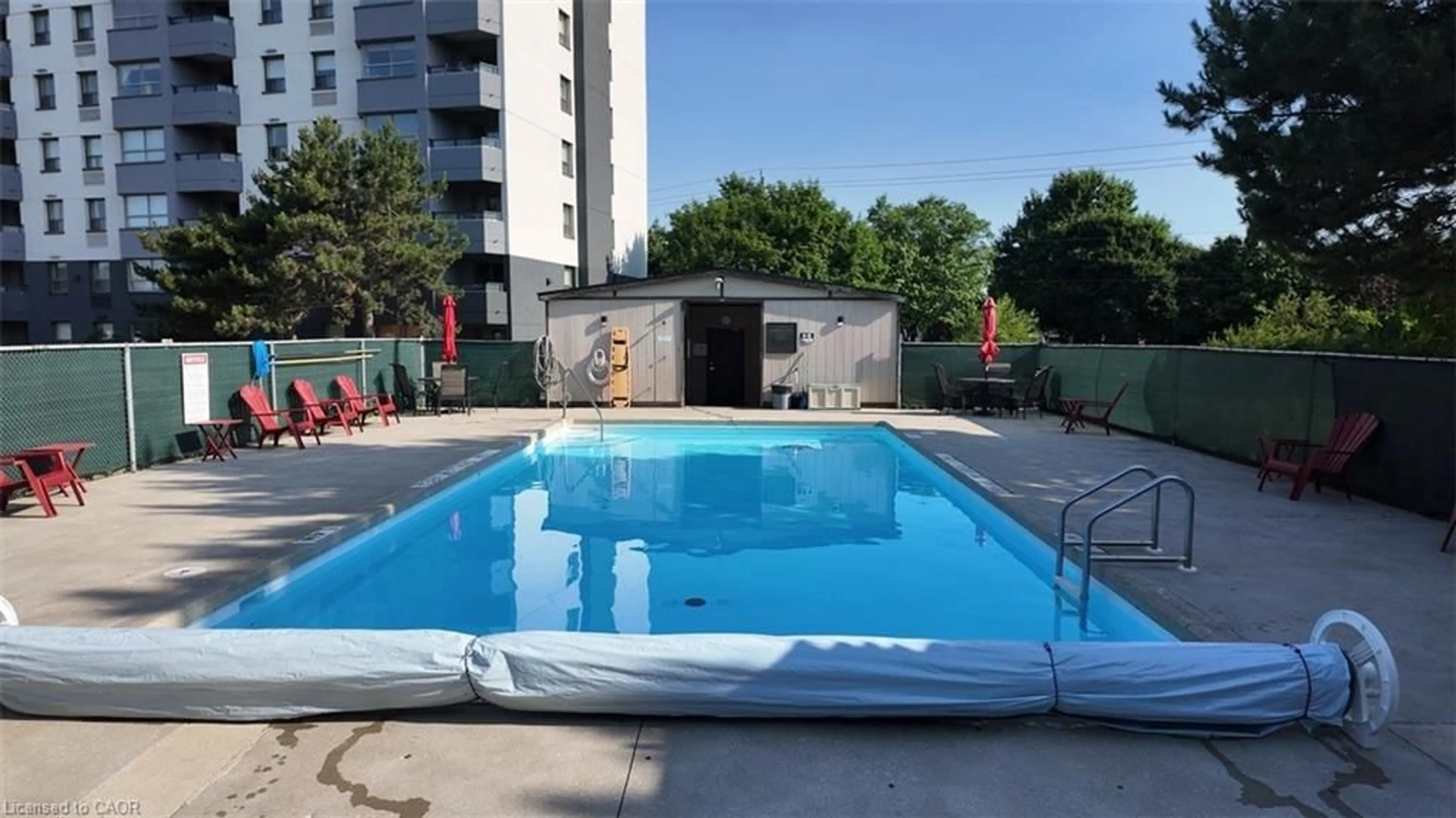 Pool for 200 Jamieson Pky #516, Cambridge Ontario N3C 4B5