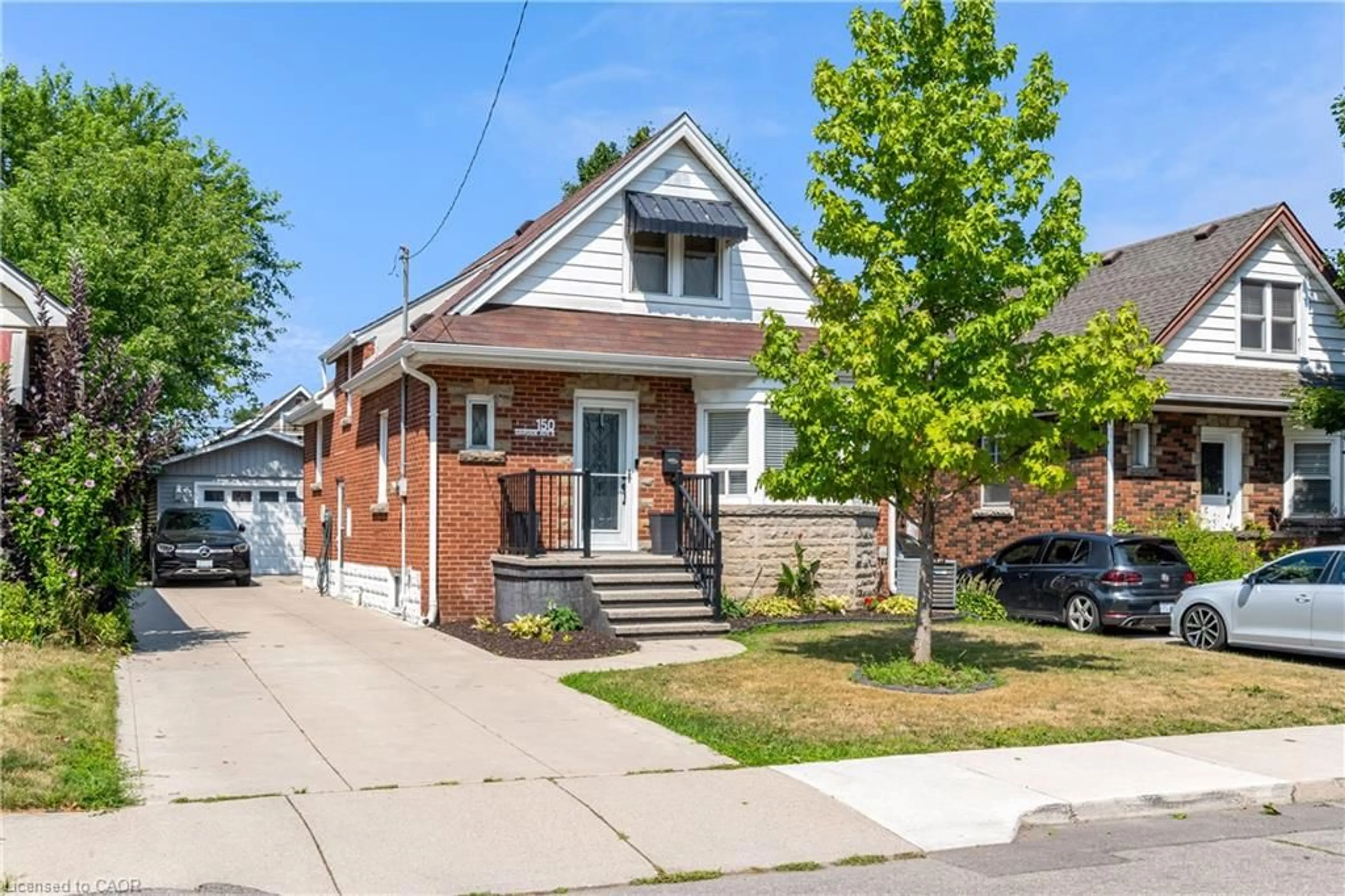 Home with brick exterior material, street for 150 Garside Ave, Hamilton Ontario L8K 2W2