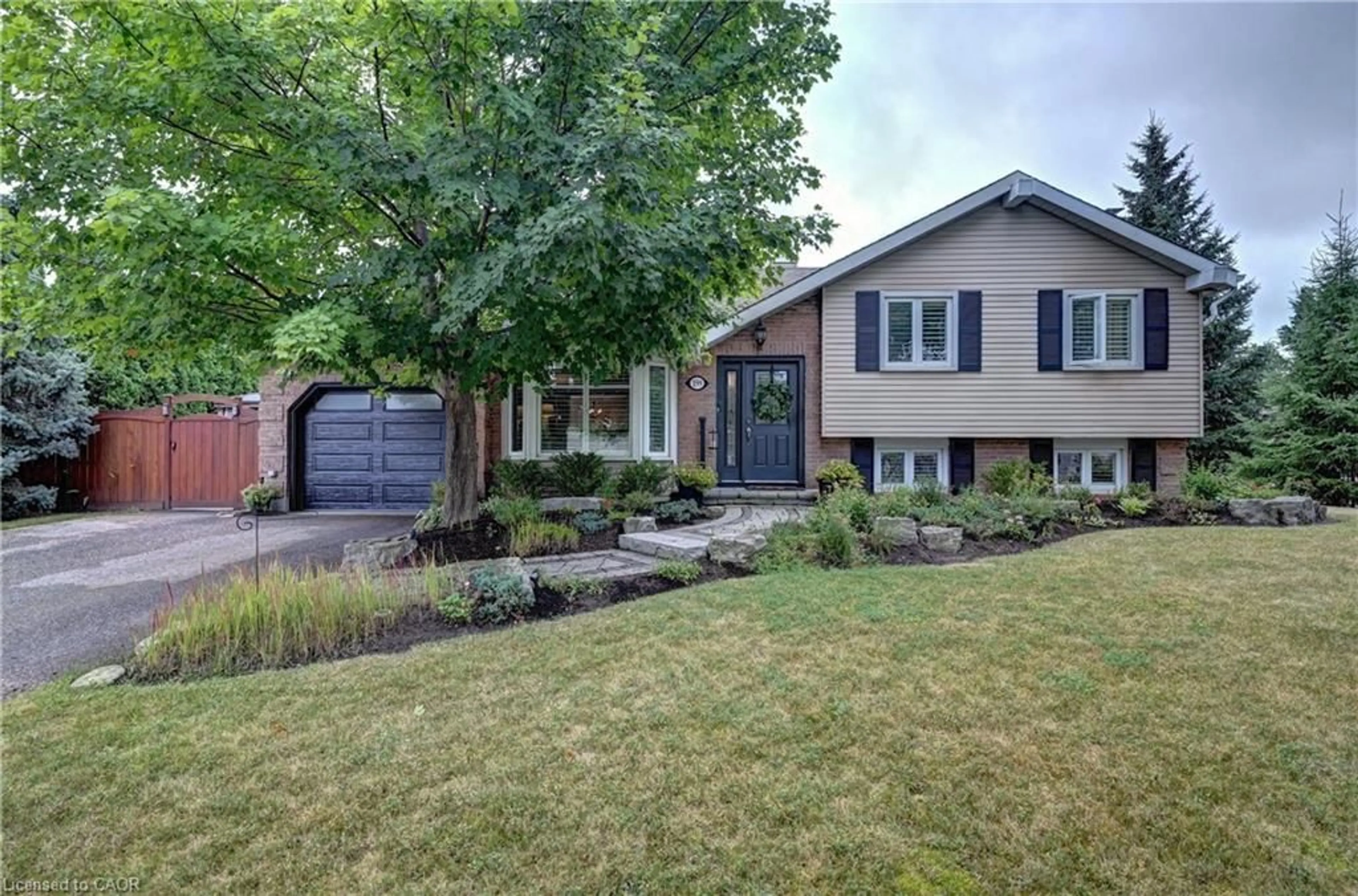 Home with brick exterior material, street for 159 Grand River Blvd, Kitchener Ontario N2A 3G5