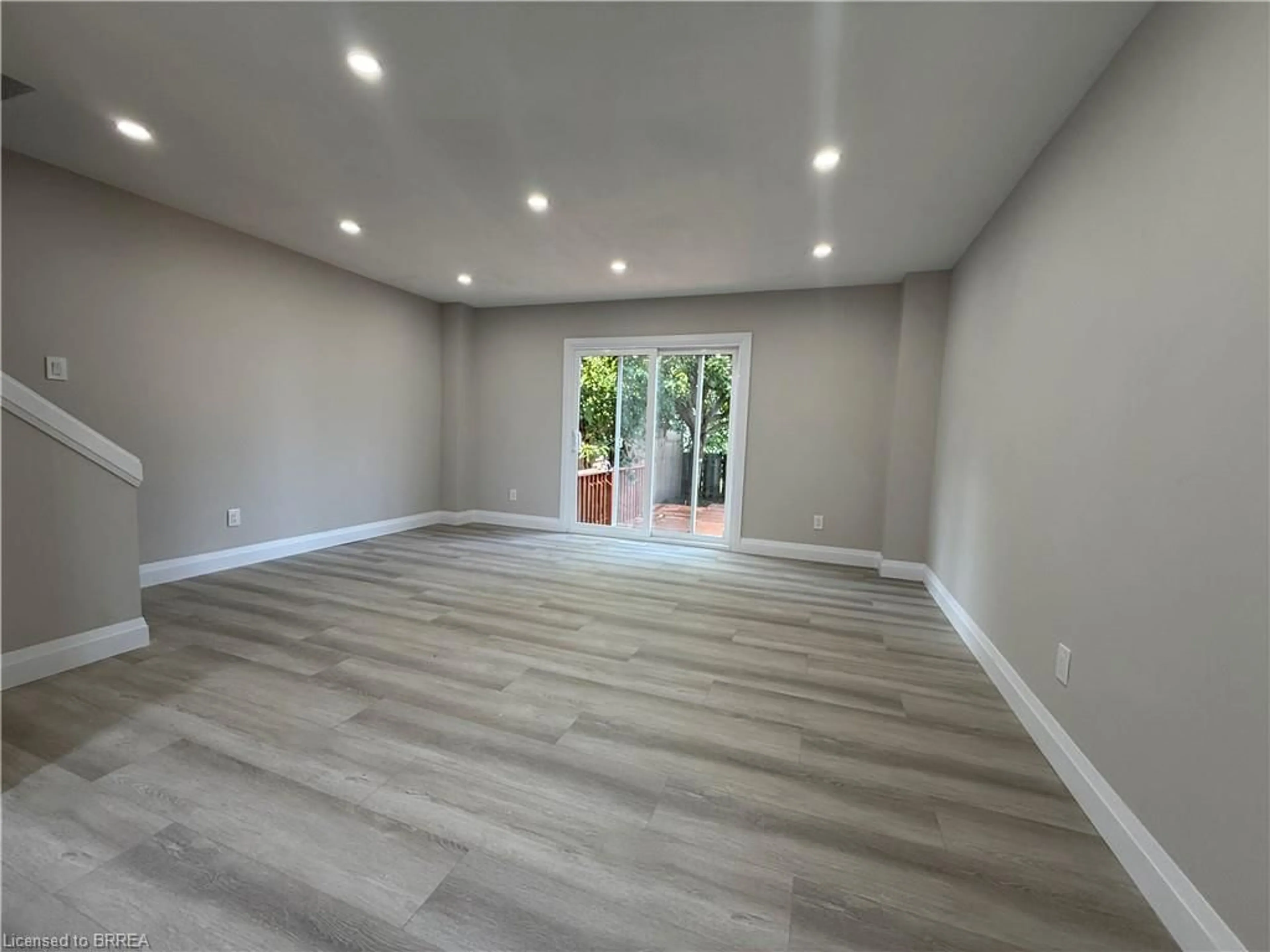 A pic of a room for 15 Banbury Rd, Brantford Ontario N3P 1C9