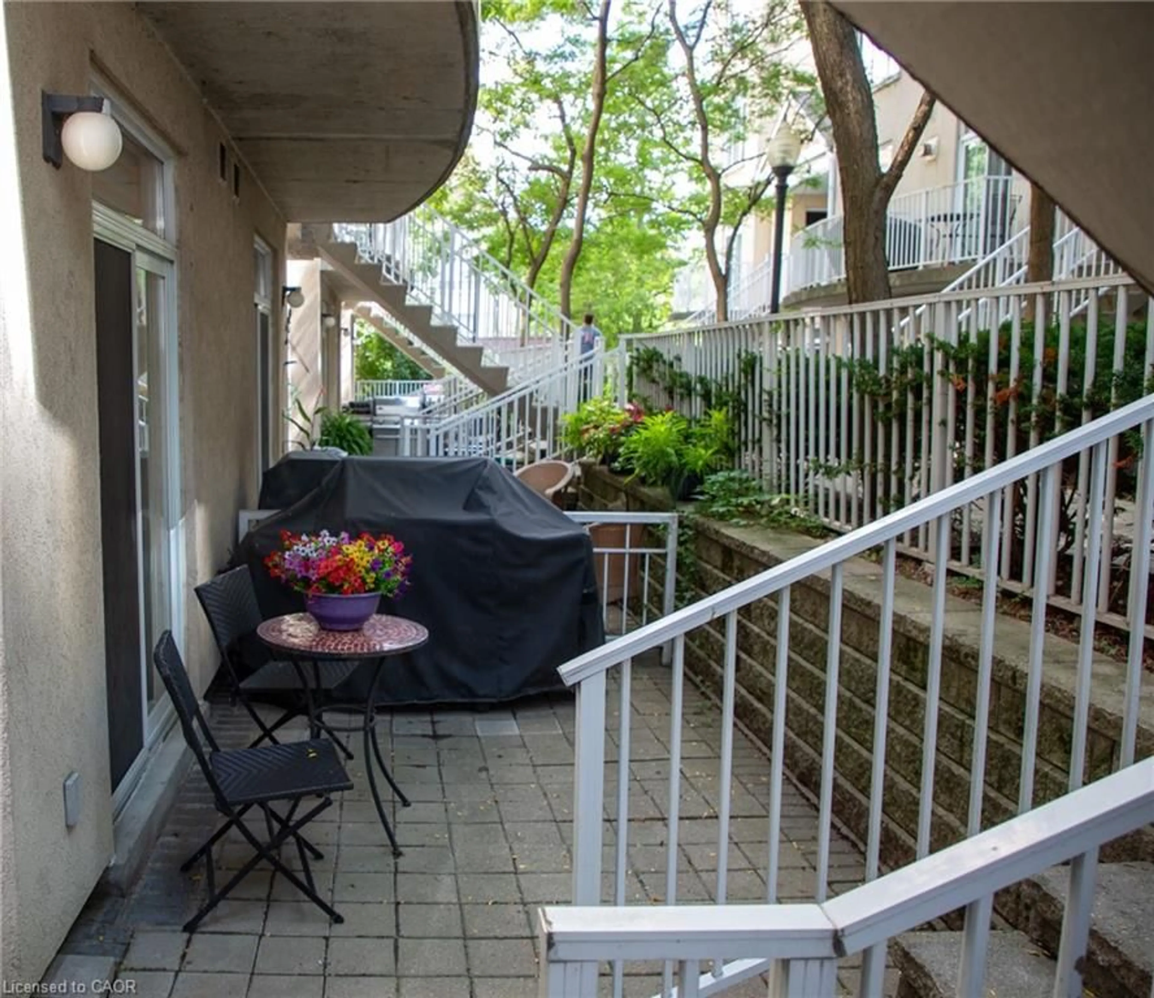Patio, street for 30 Stadium Rd #250, Toronto Ontario M5V 3P4