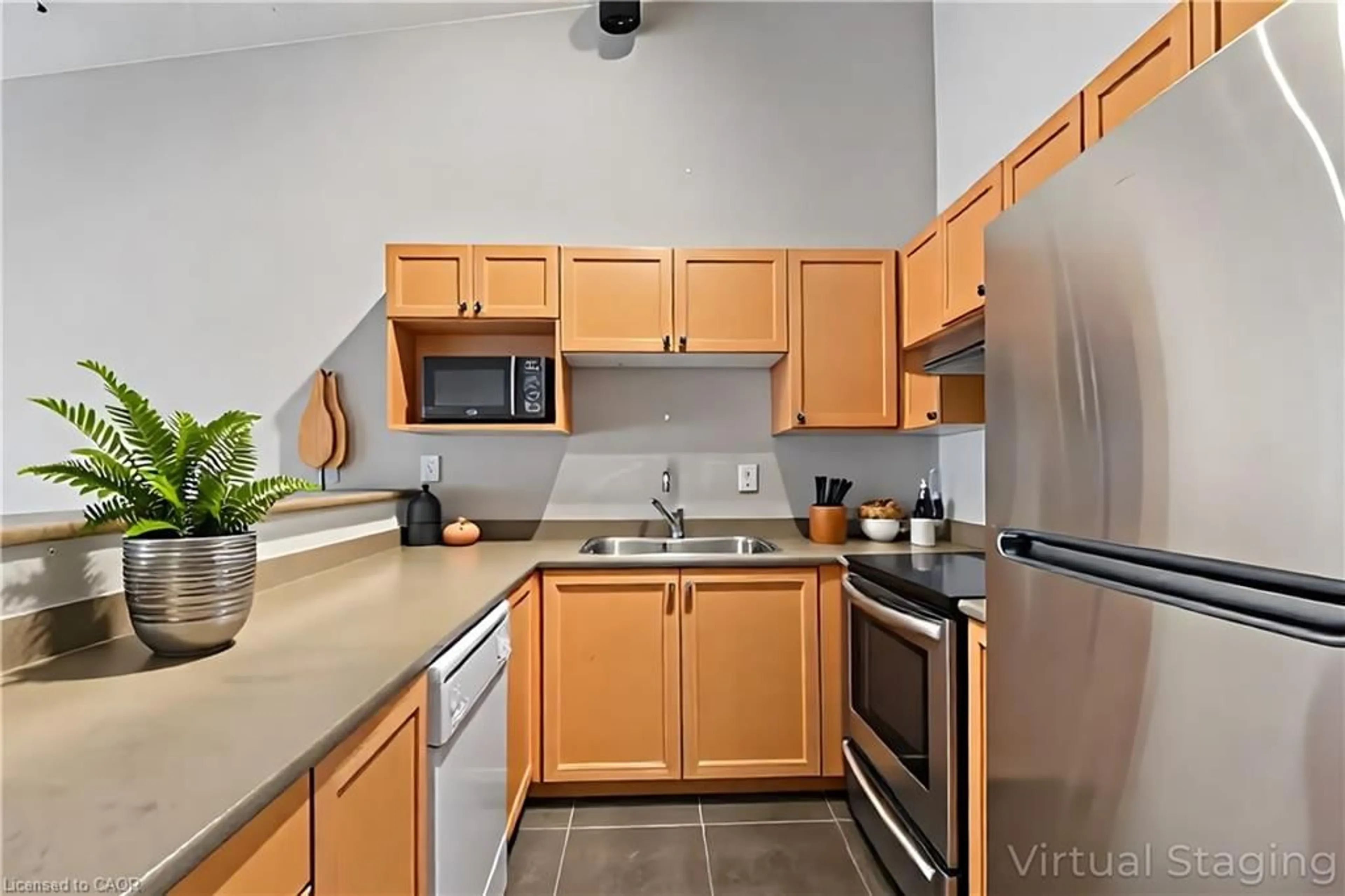 Standard kitchen, unknown for 1431 Walker's Line #413, Burlington Ontario L7M 4P3