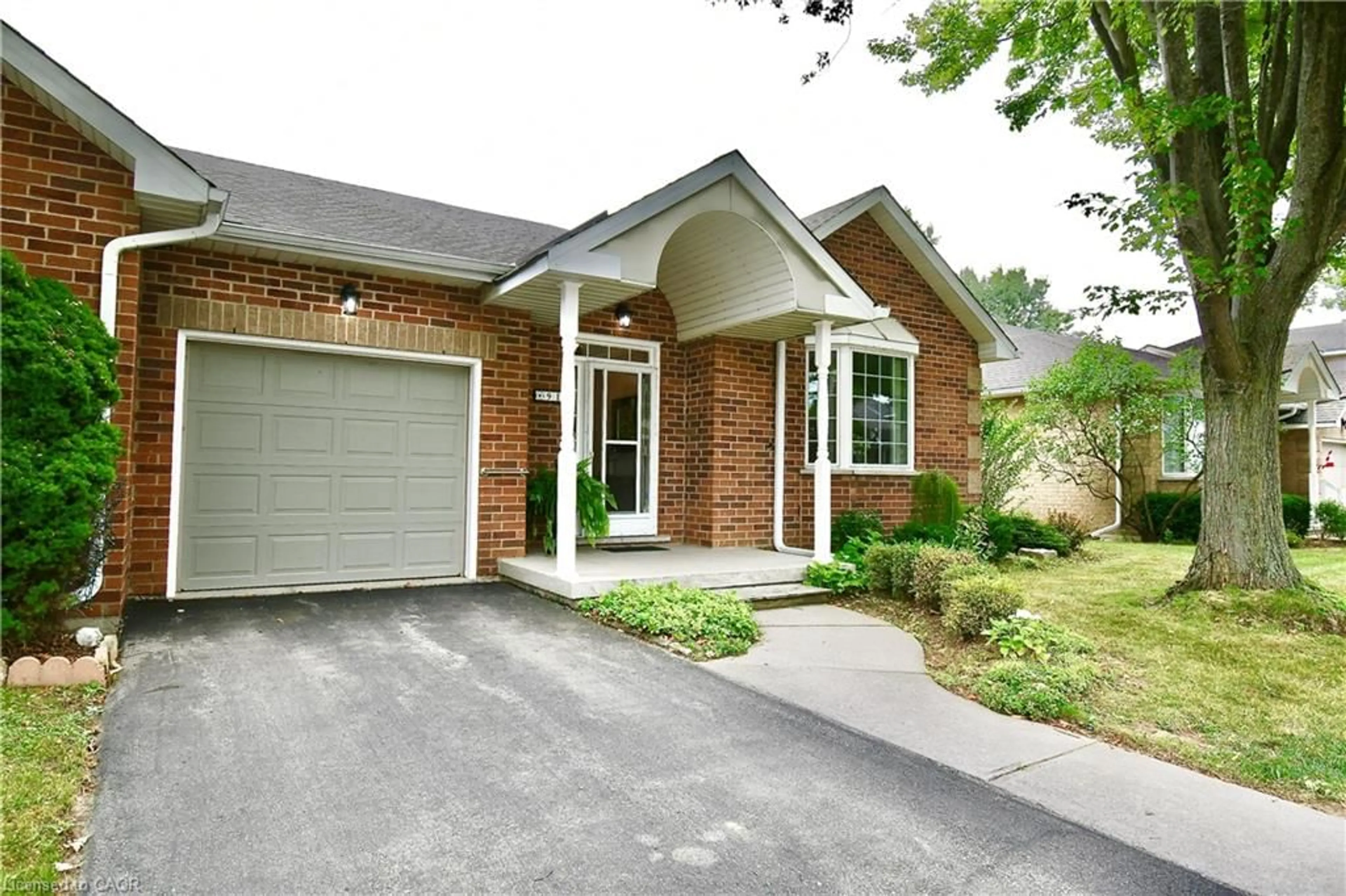 Home with brick exterior material, street for 91 Twentyplace Blvd, Hamilton Ontario L0R 1W0