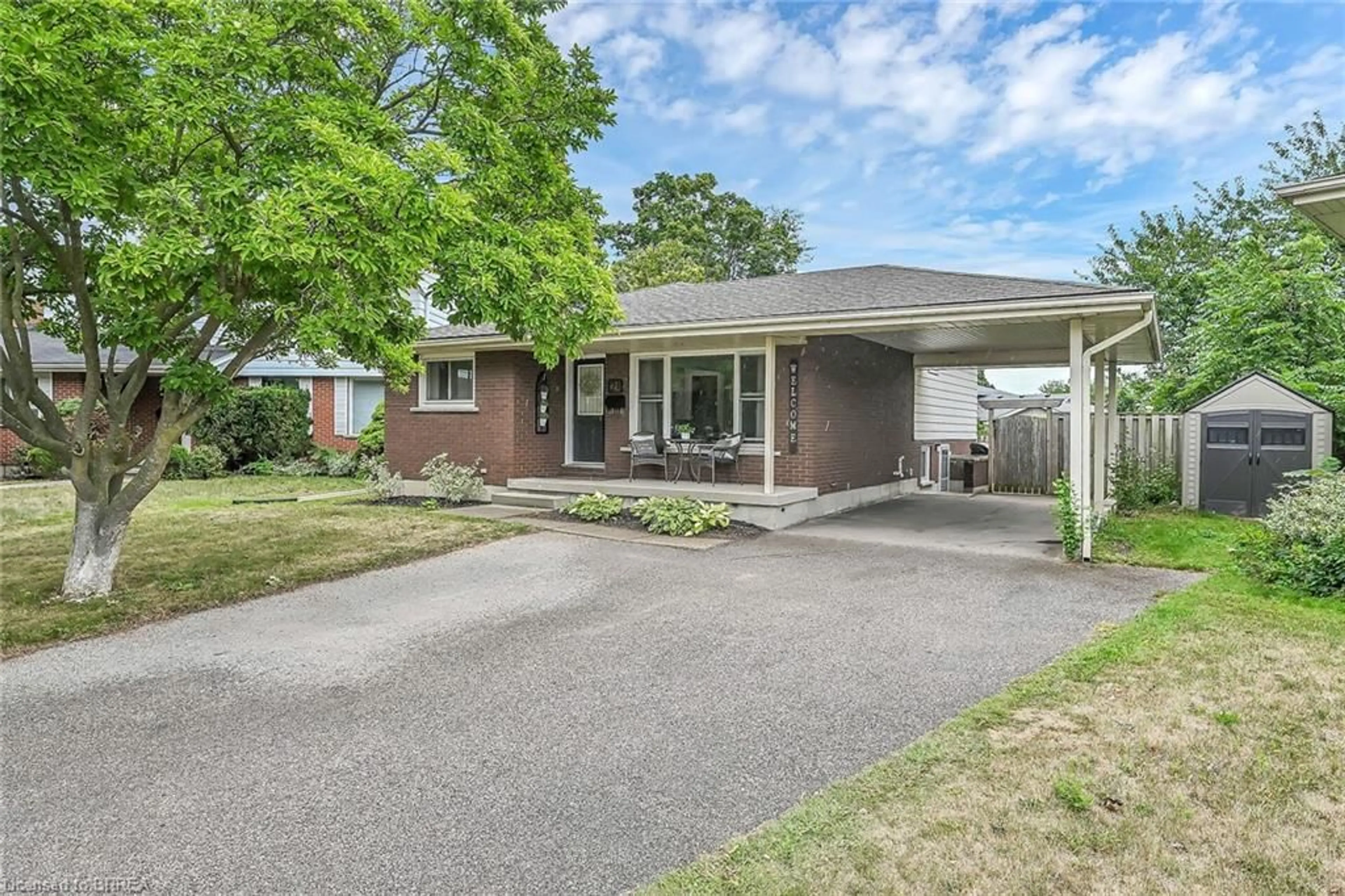 Home with brick exterior material, street for 21 Burdock Blvd, Brantford Ontario N3R 6B5