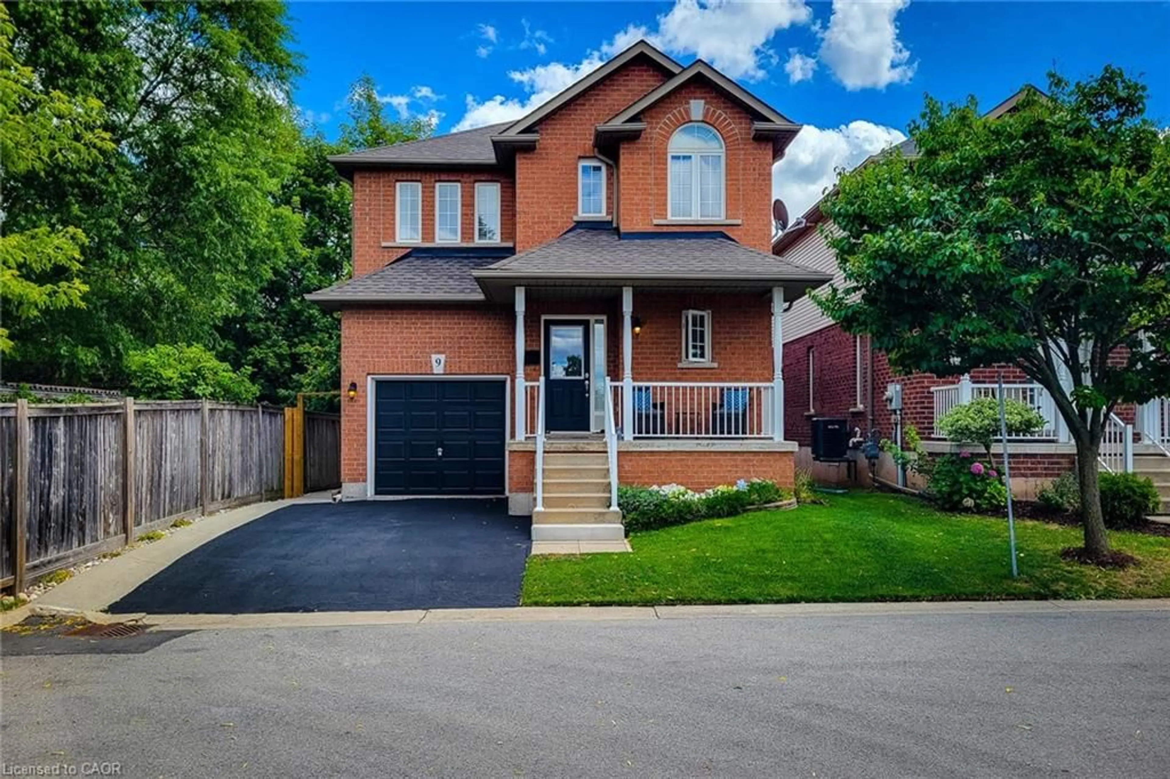 Home with brick exterior material, street for 78 Peachwood Cres #9, Stoney Creek Ontario L8E 5Z8