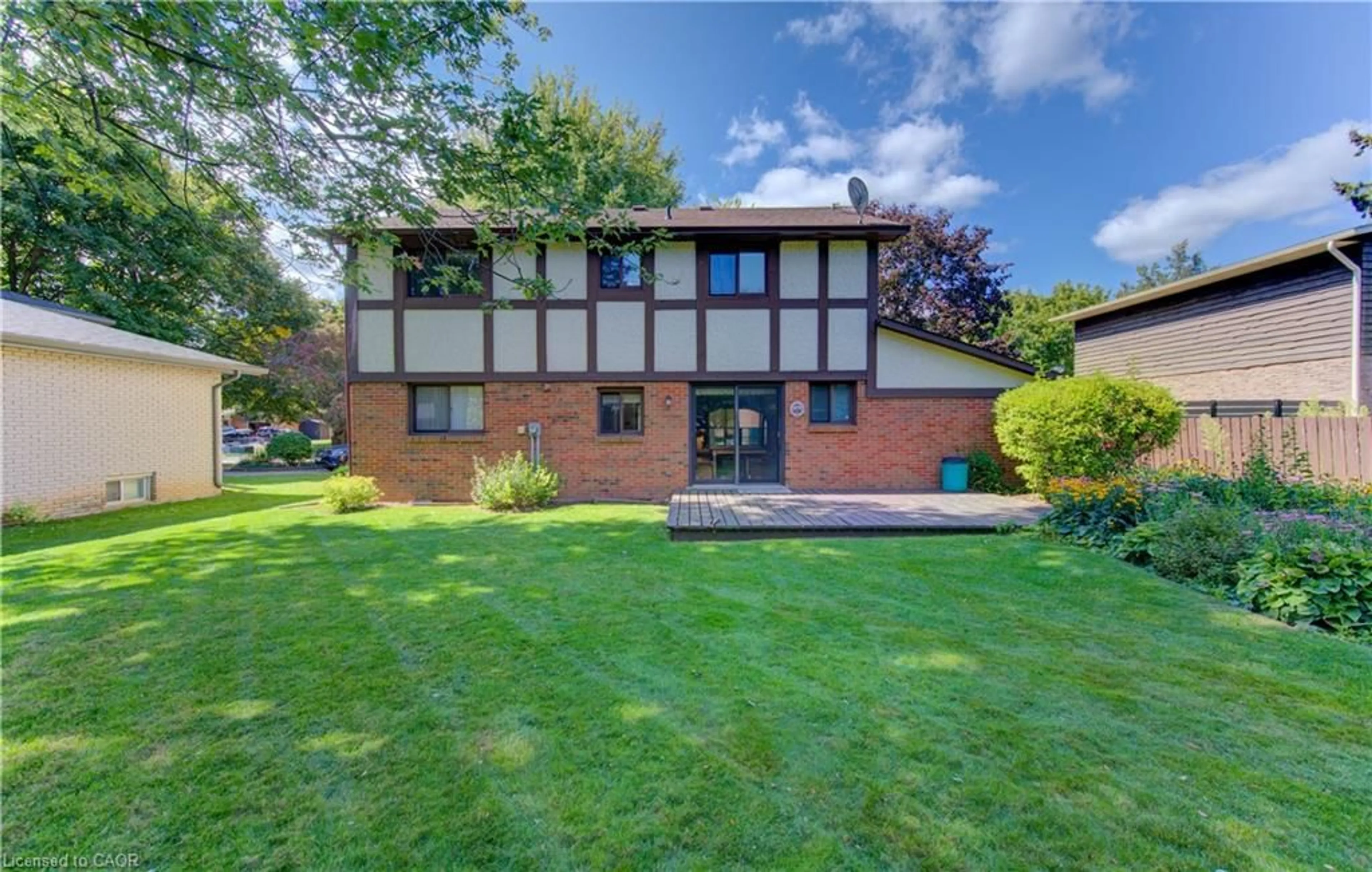 Home with brick exterior material, street for 104 Inverness Dr, Cambridge Ontario N1S 3P3
