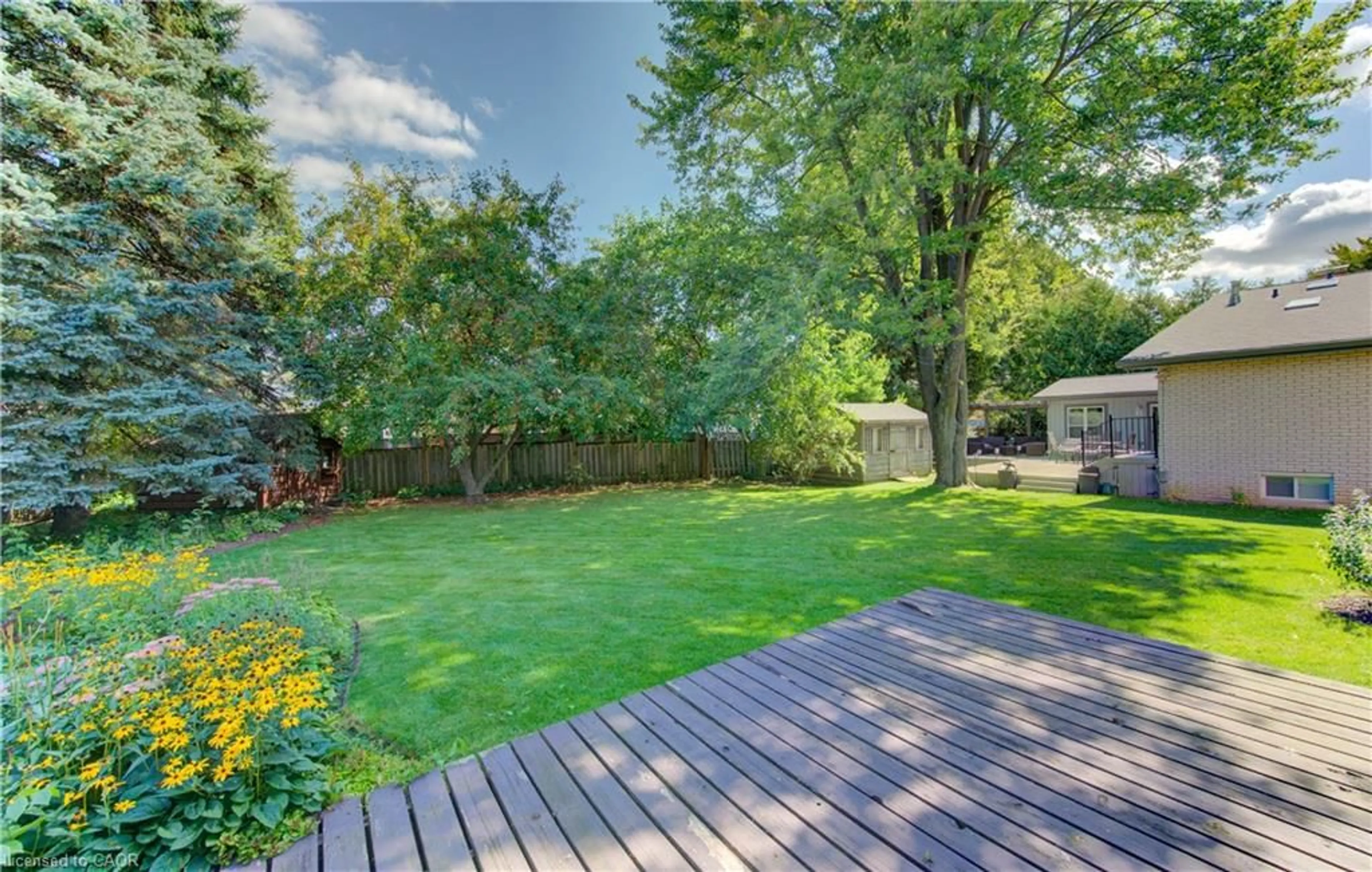 Patio, forest/trees view for 104 Inverness Dr, Cambridge Ontario N1S 3P3