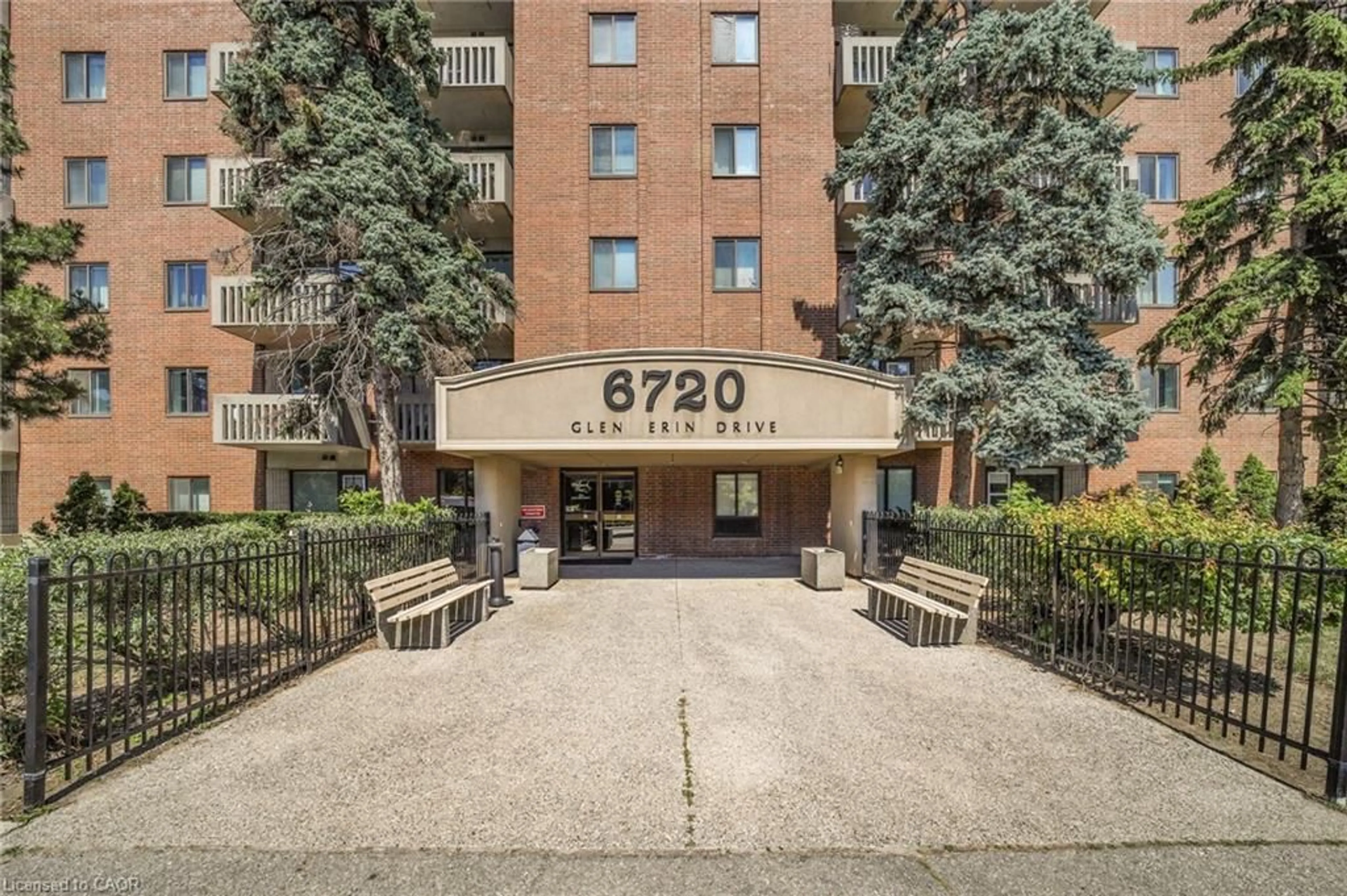 Unknown for 6720 Glen Erin Dr #302, Mississauga Ontario L5N 3K8