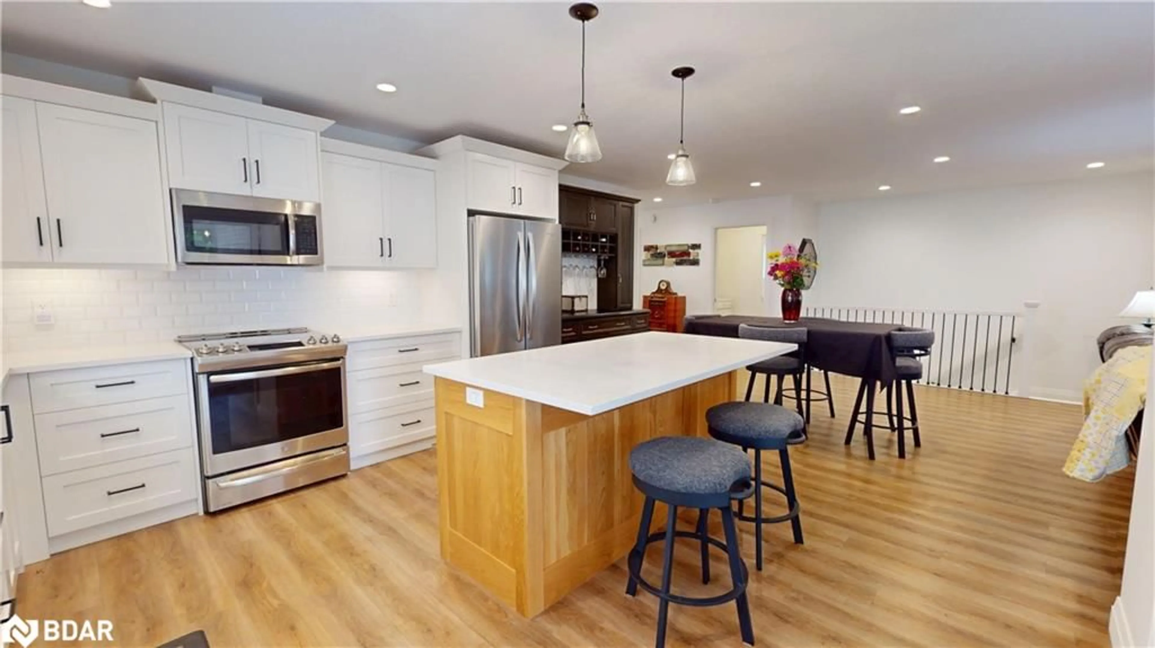 Open concept kitchen, wood/laminate floor for 635 King St, Palmerston Ontario N0G 2P0