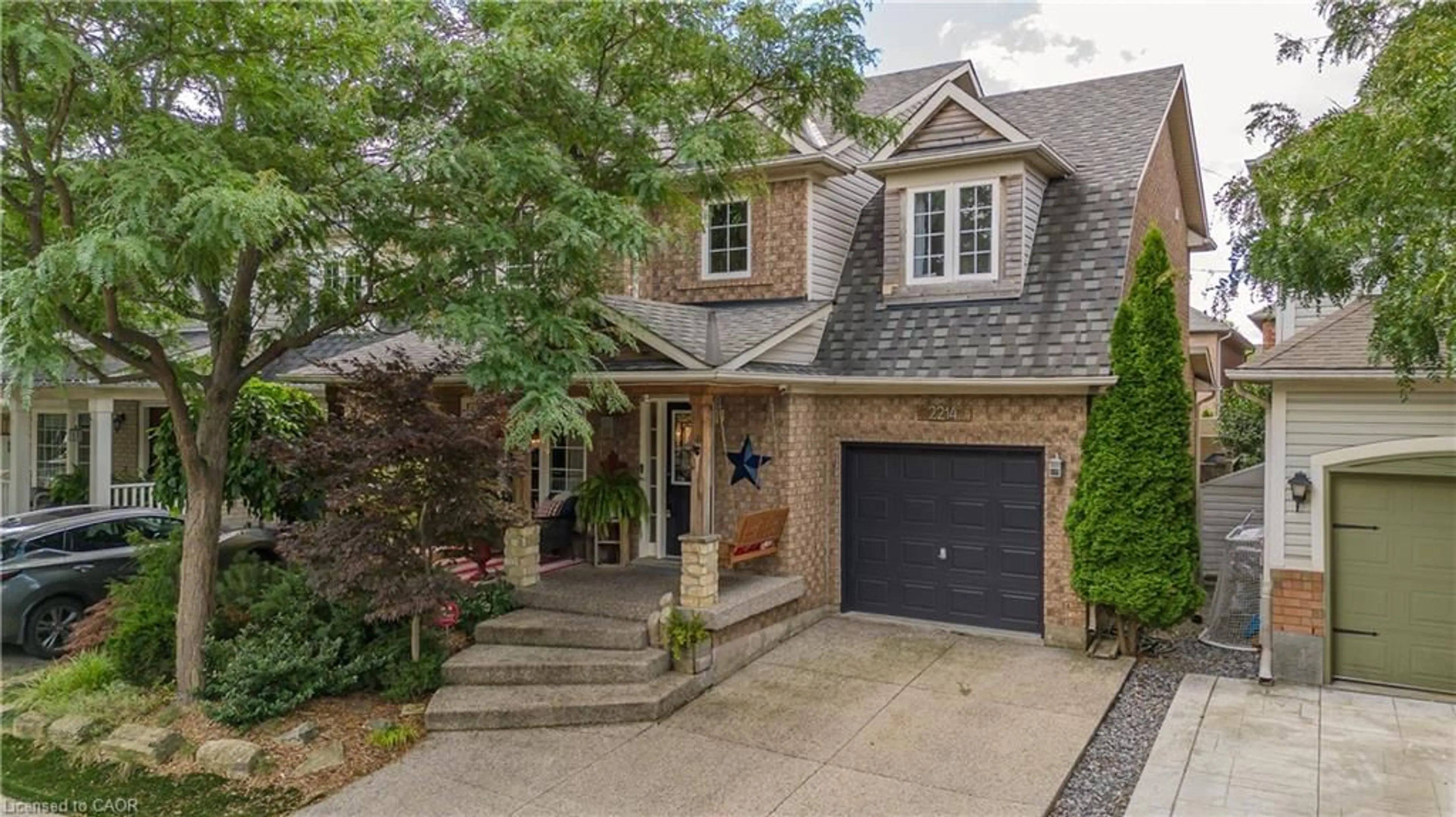 Home with brick exterior material, street for 2214 Kenneth Cres, Burlington Ontario L7L 6V7