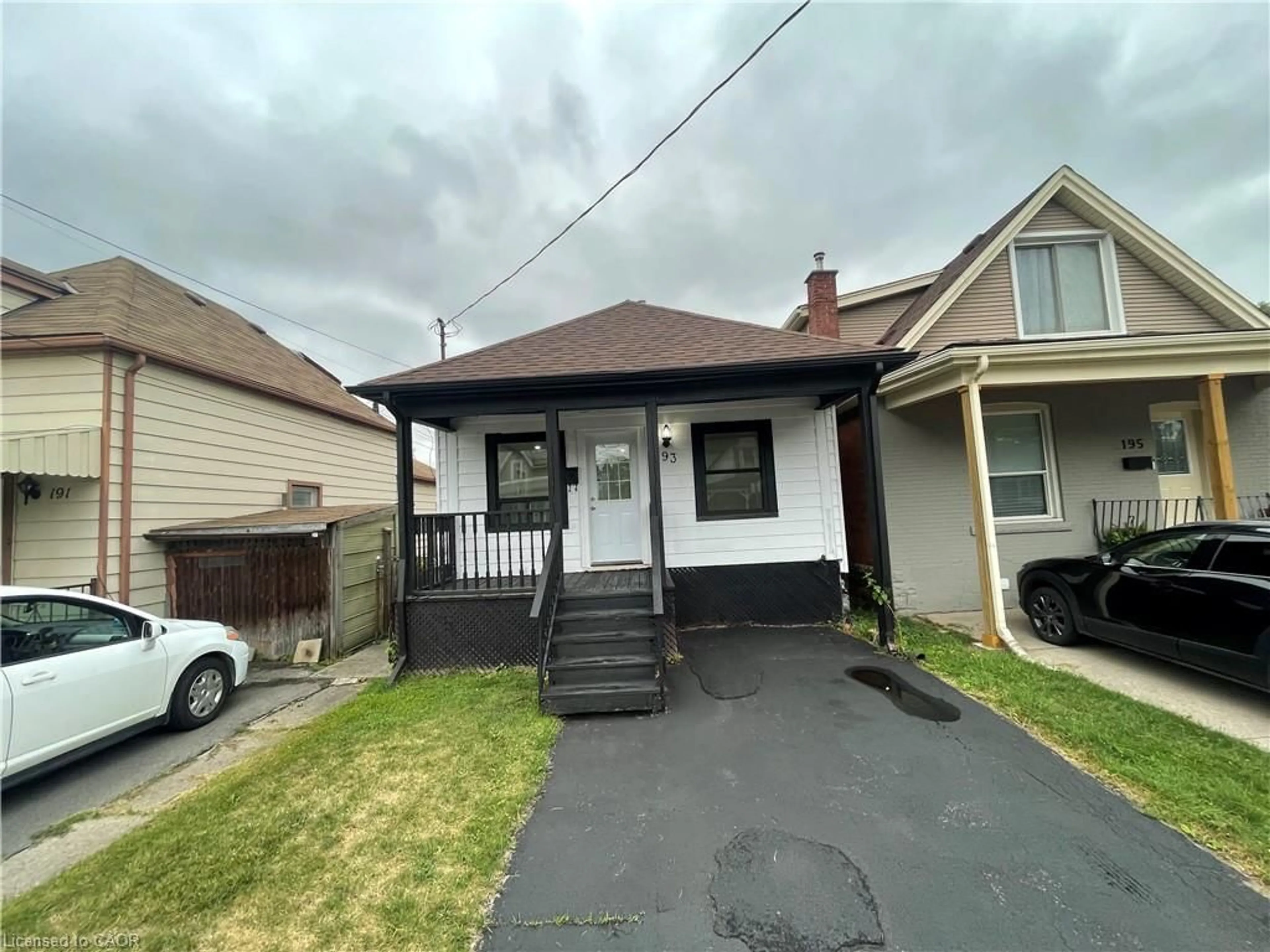Unknown for 193 Province St, Hamilton Ontario L8H 4J2